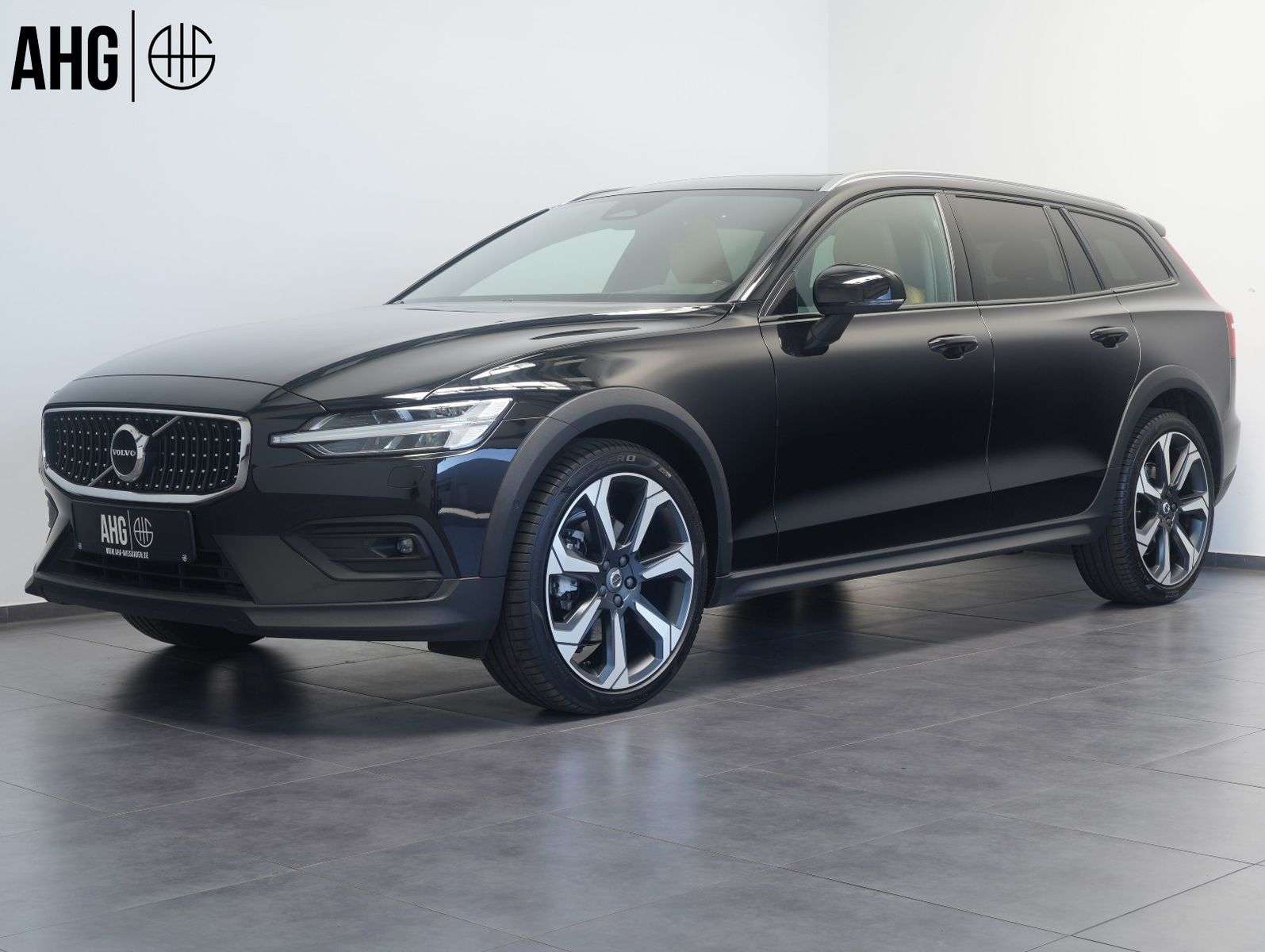 Second hand Volvo V60 Cross Country 2.0