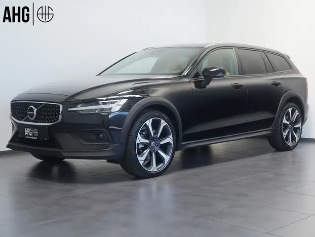 Volvo V60 Cross Country Ultimate Dark AWD ACC/ILS/BLIS