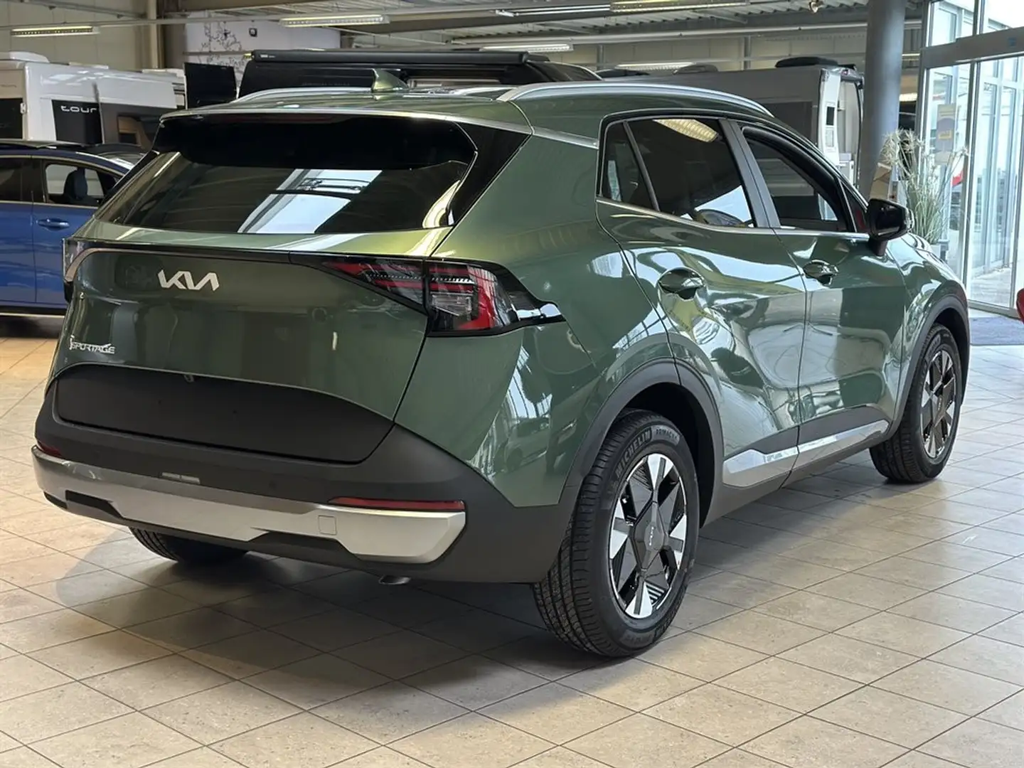 Kia Sportage 1,6 TGDI Silber Grün - 2