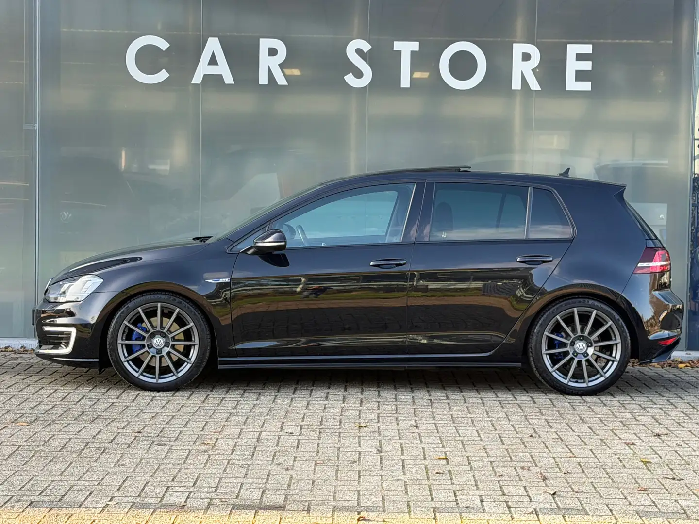 Volkswagen Golf GTE 1.4 TSI PANORAMA NL AUTO Noir - 2
