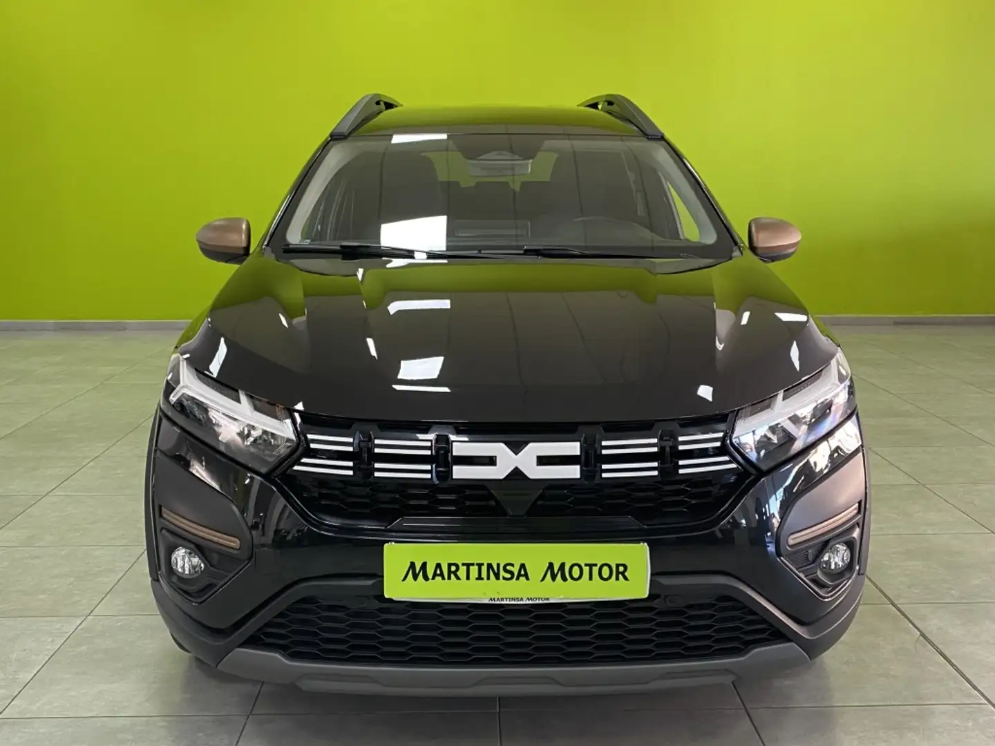 Dacia Jogger Hybrid Extreme 103kW 7pl. Negro - 2
