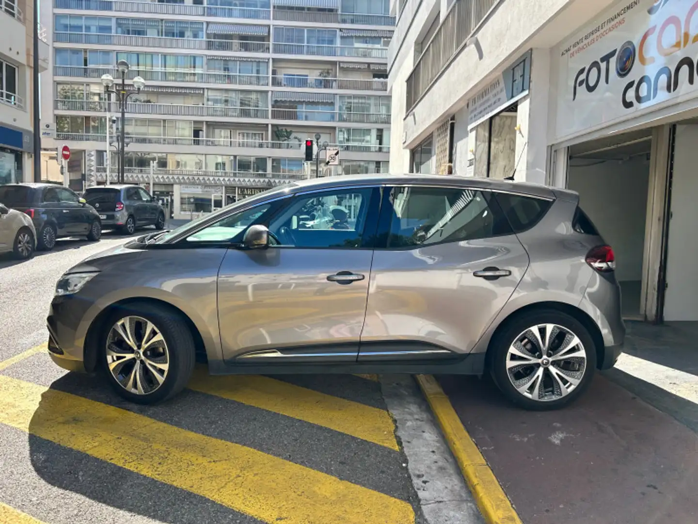 Renault Scenic 1.3 TCE 140CH ENERGY INTENS Gris - 2