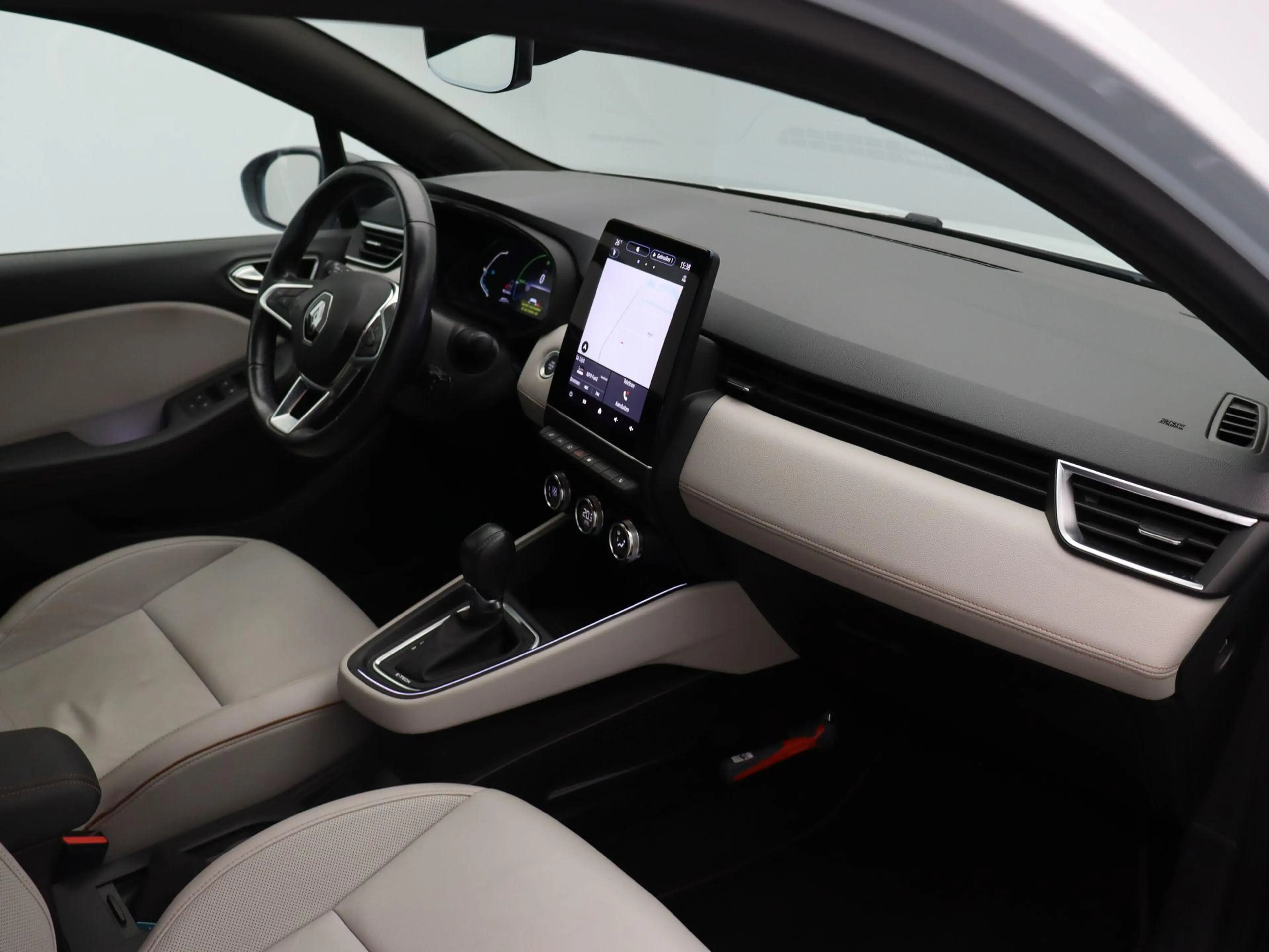 Renault Clio E-Tech Hybrid 140pk Initiale Paris | Stoel- en stu — photo 5