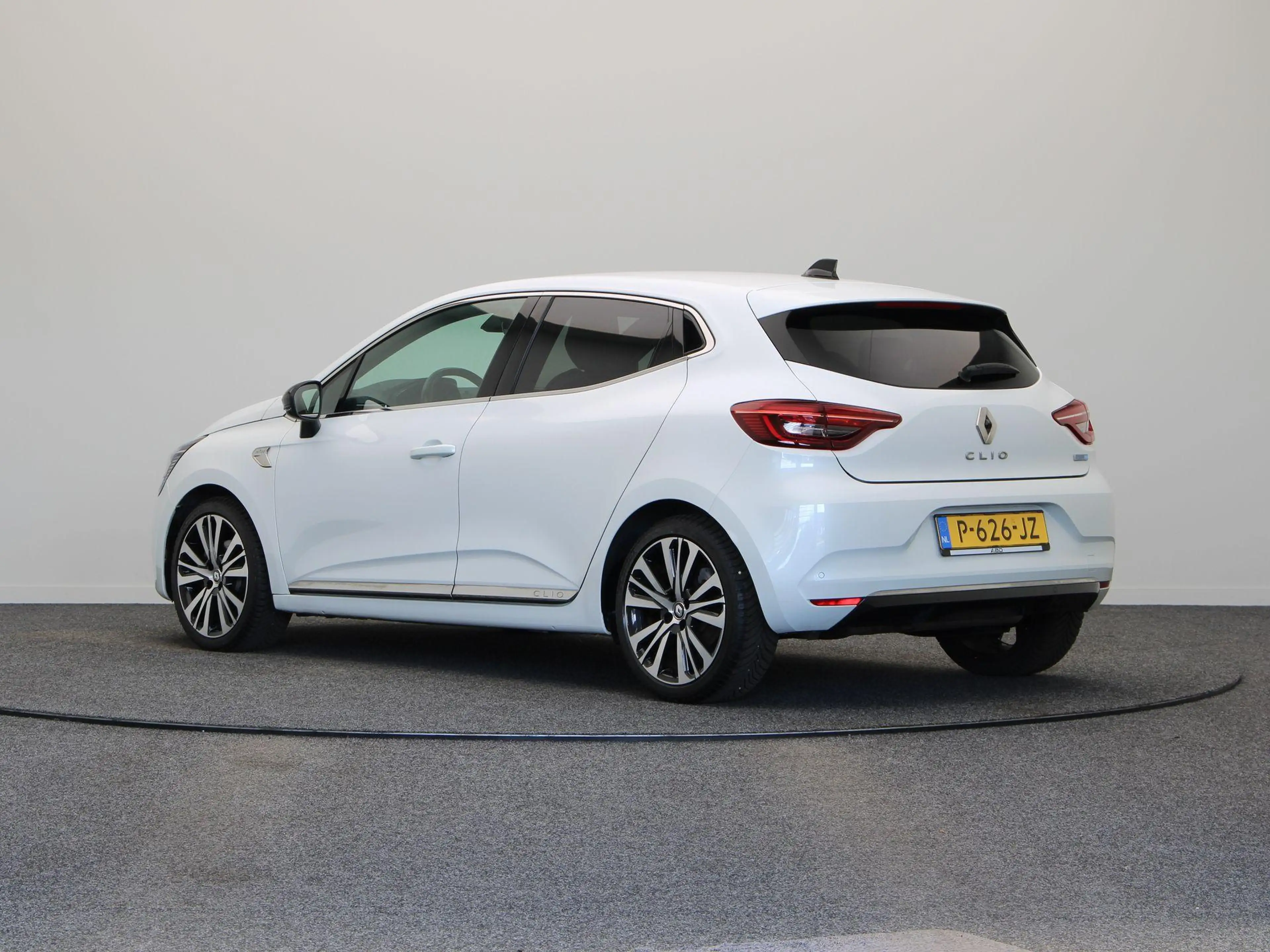 Renault Clio E-Tech Hybrid 140pk Initiale Paris | Stoel- en stu — photo 2