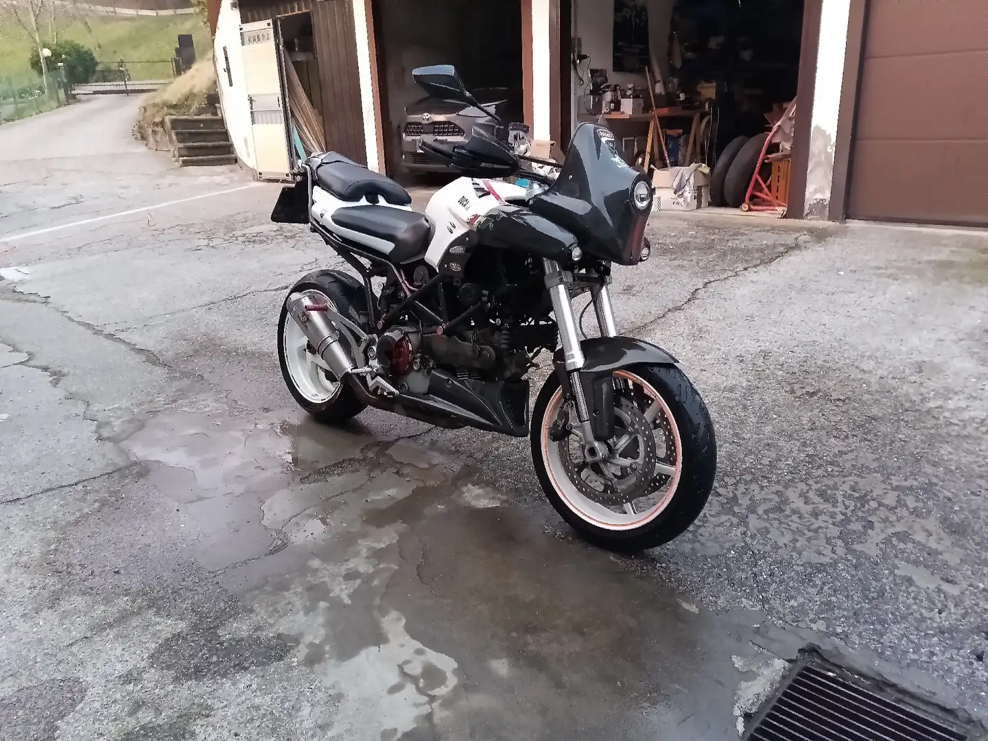 Ducati Multistrada 1000 ds White - 2