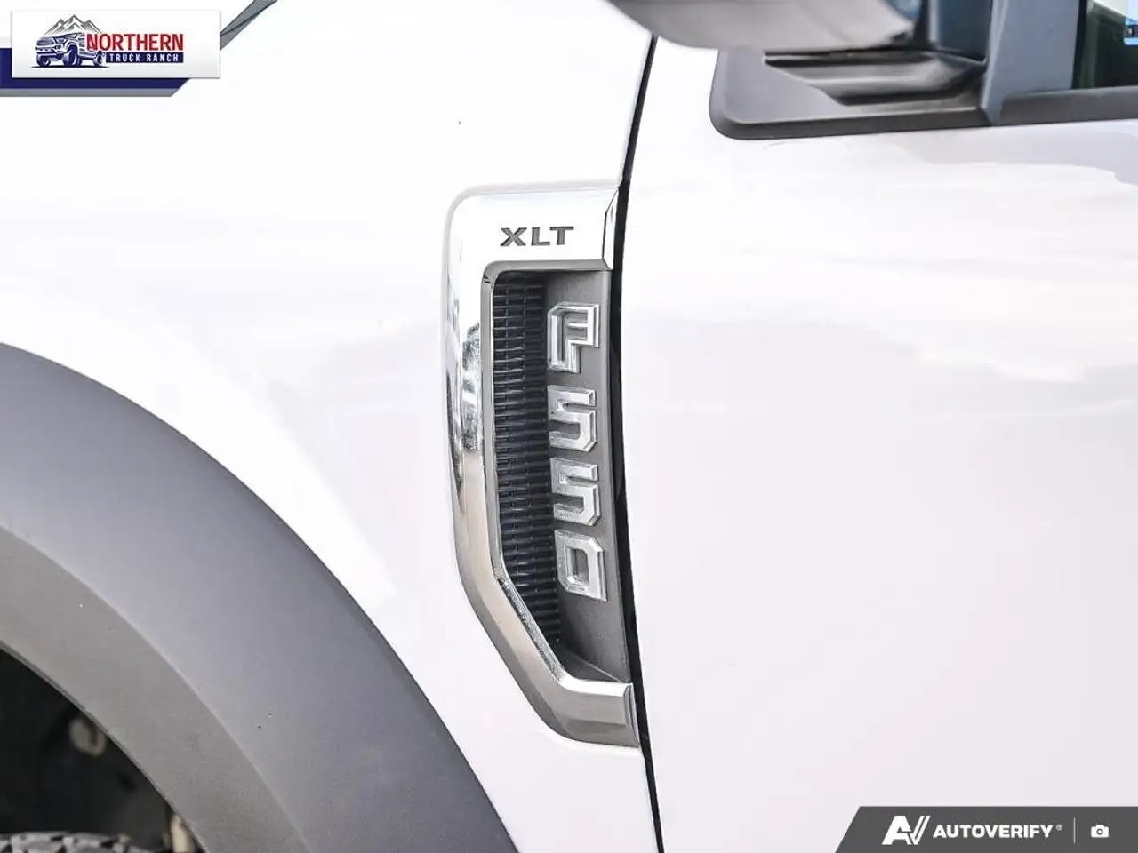 Ford F-550 Super Duty снимка Ford F-550 Super Duty