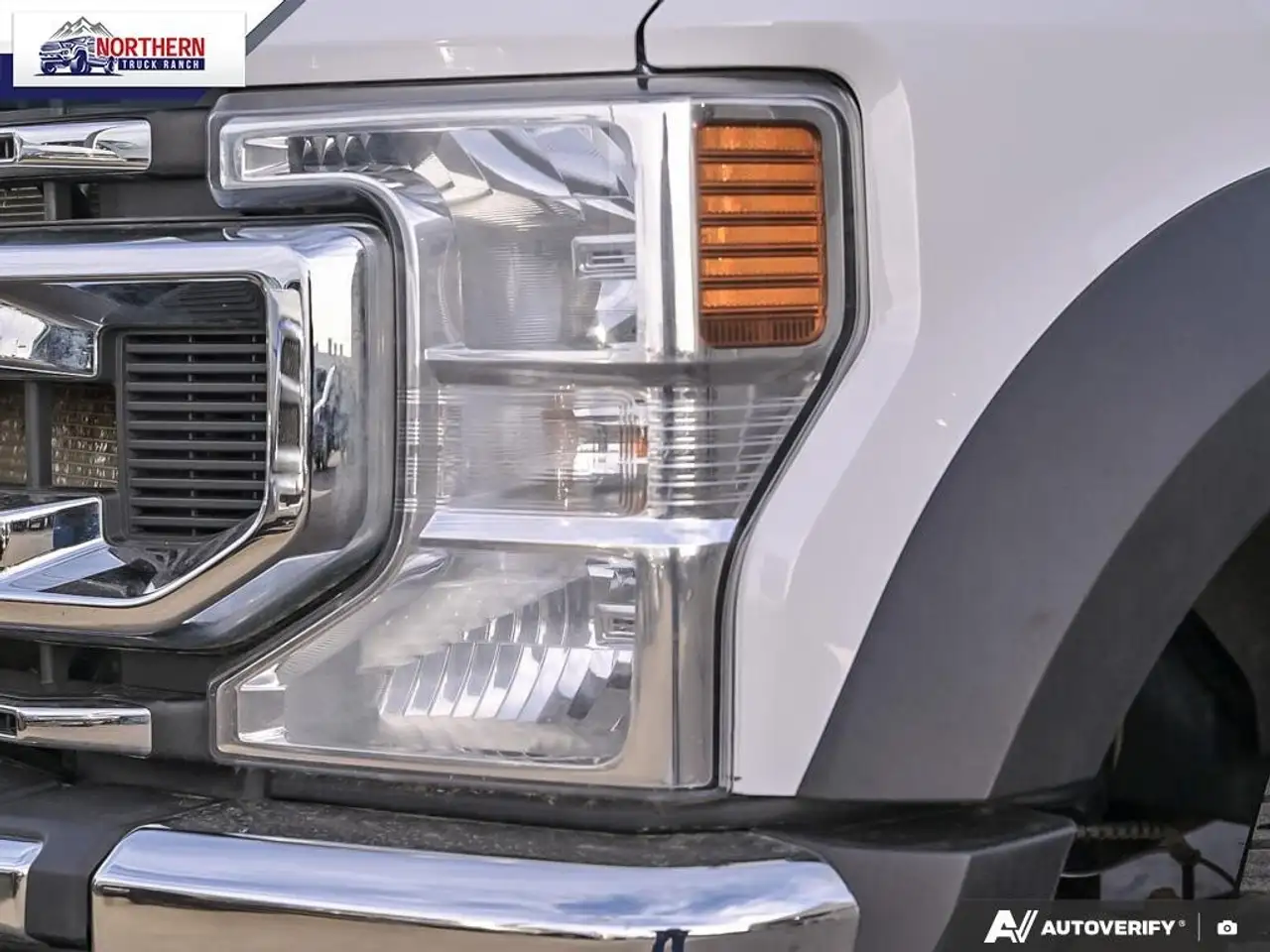 Ford F-550 Super Duty снимка Ford F-550 Super Duty