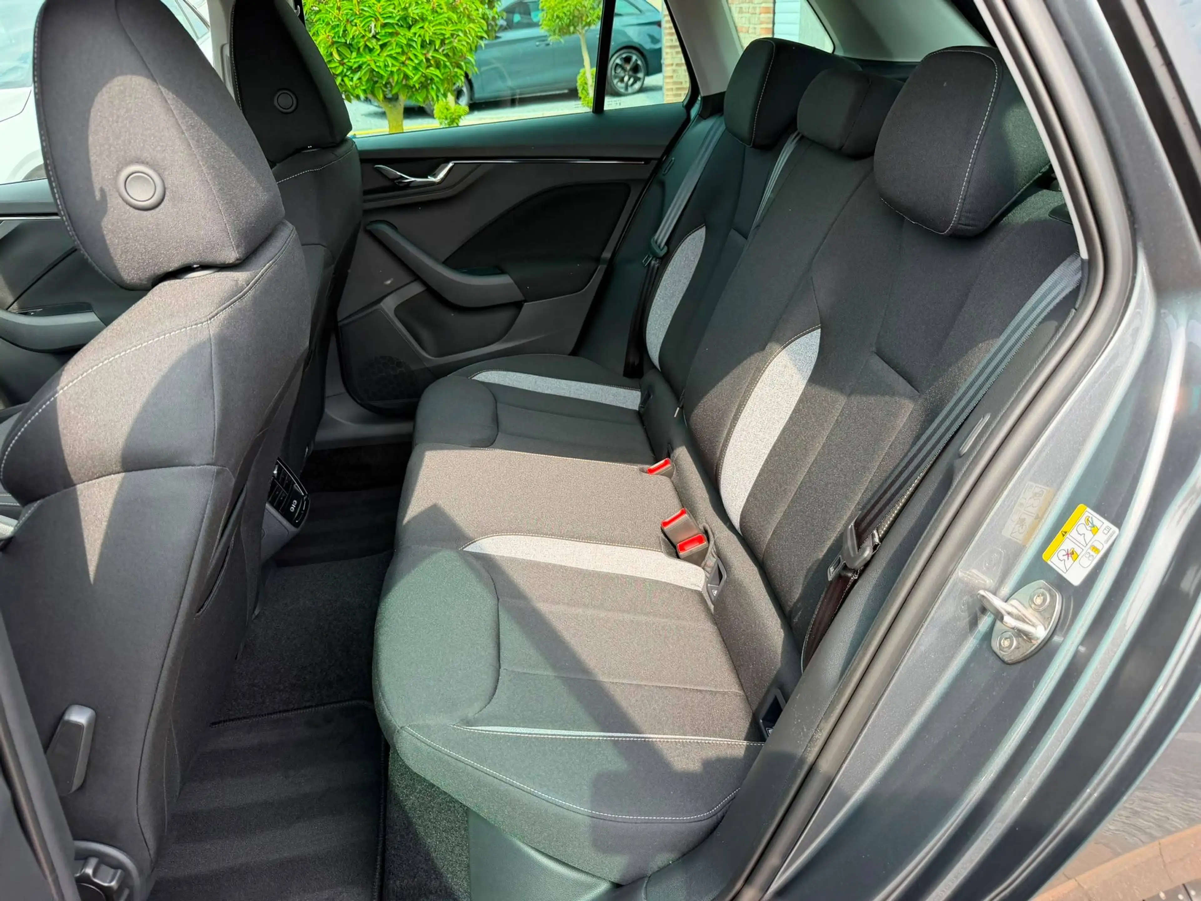 Skoda Kamiq 1.0 TSI 115PK DSG Selection + BLACK/PACK NIEUW 0KM — photo 35