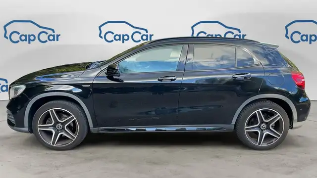 Mercedes-Benz Unknown Model view 2