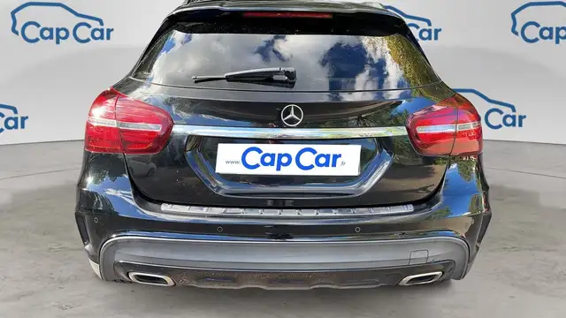 Mercedes-Benz Unknown Model view 3