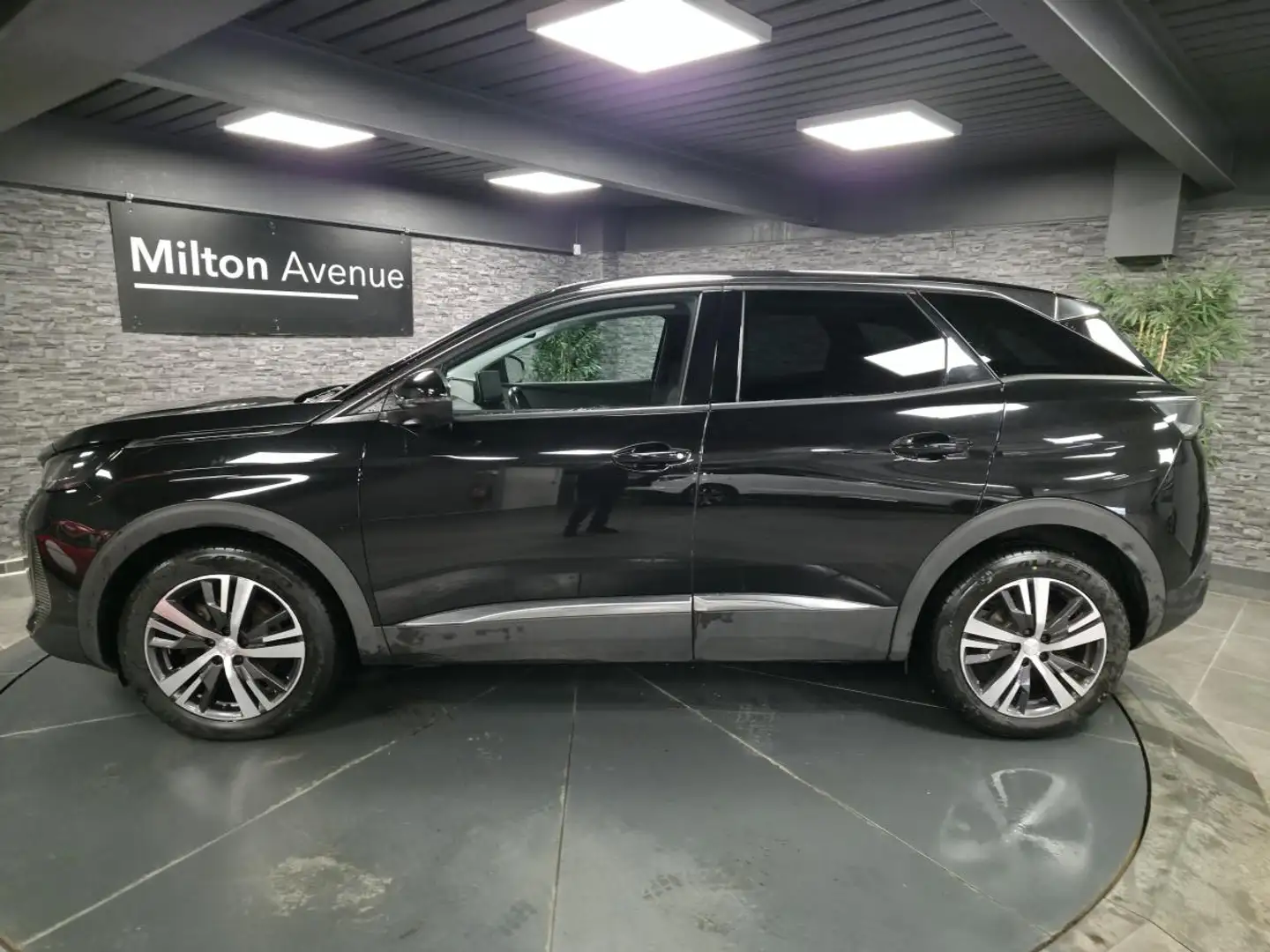 Peugeot 3008 1.5 BlueHDi S\u0026S - 130  Allure Pack Noir - 2