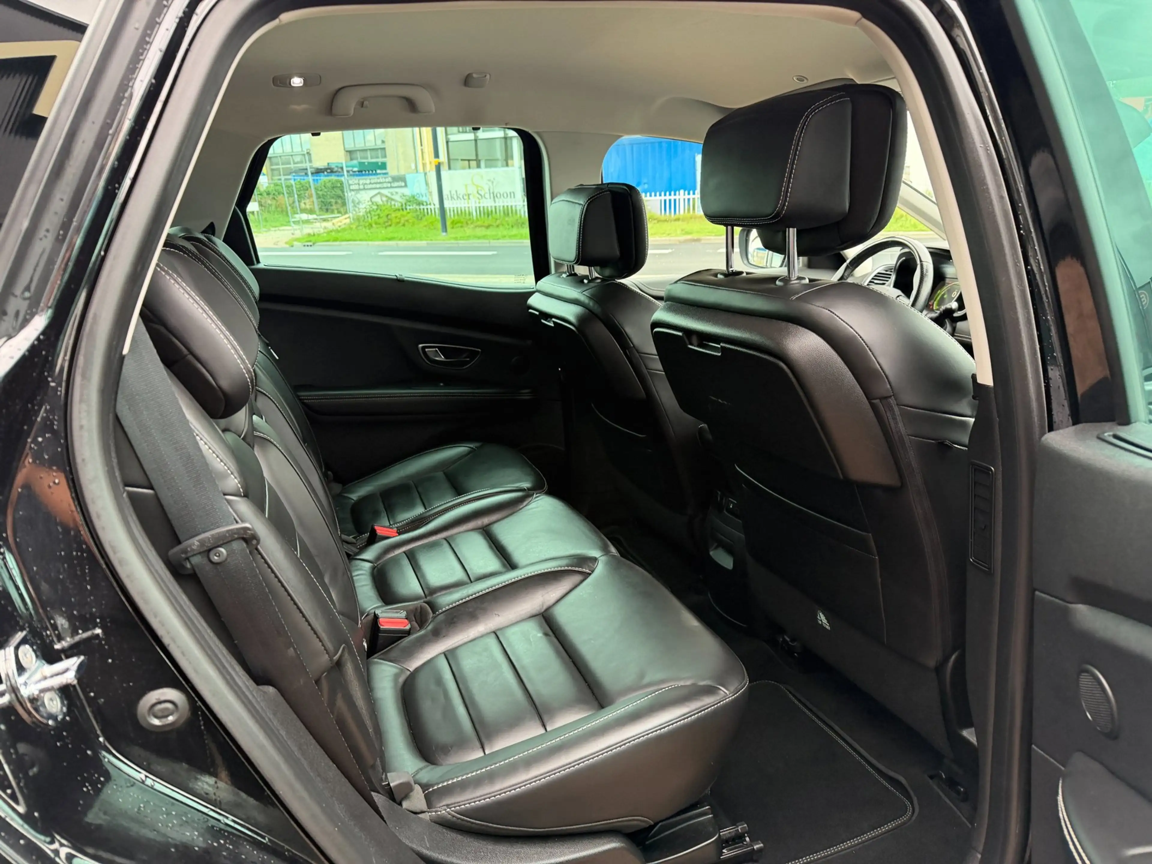 Renault Scenic 1.2 TCe Initiale Paris AUT|NAVI|Cruise|Leder — photo 9
