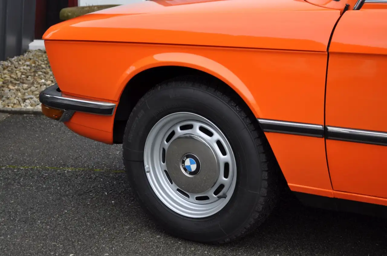 BMW 520 "unverbastelter Originalzustand aus 1. Hand", foto 7