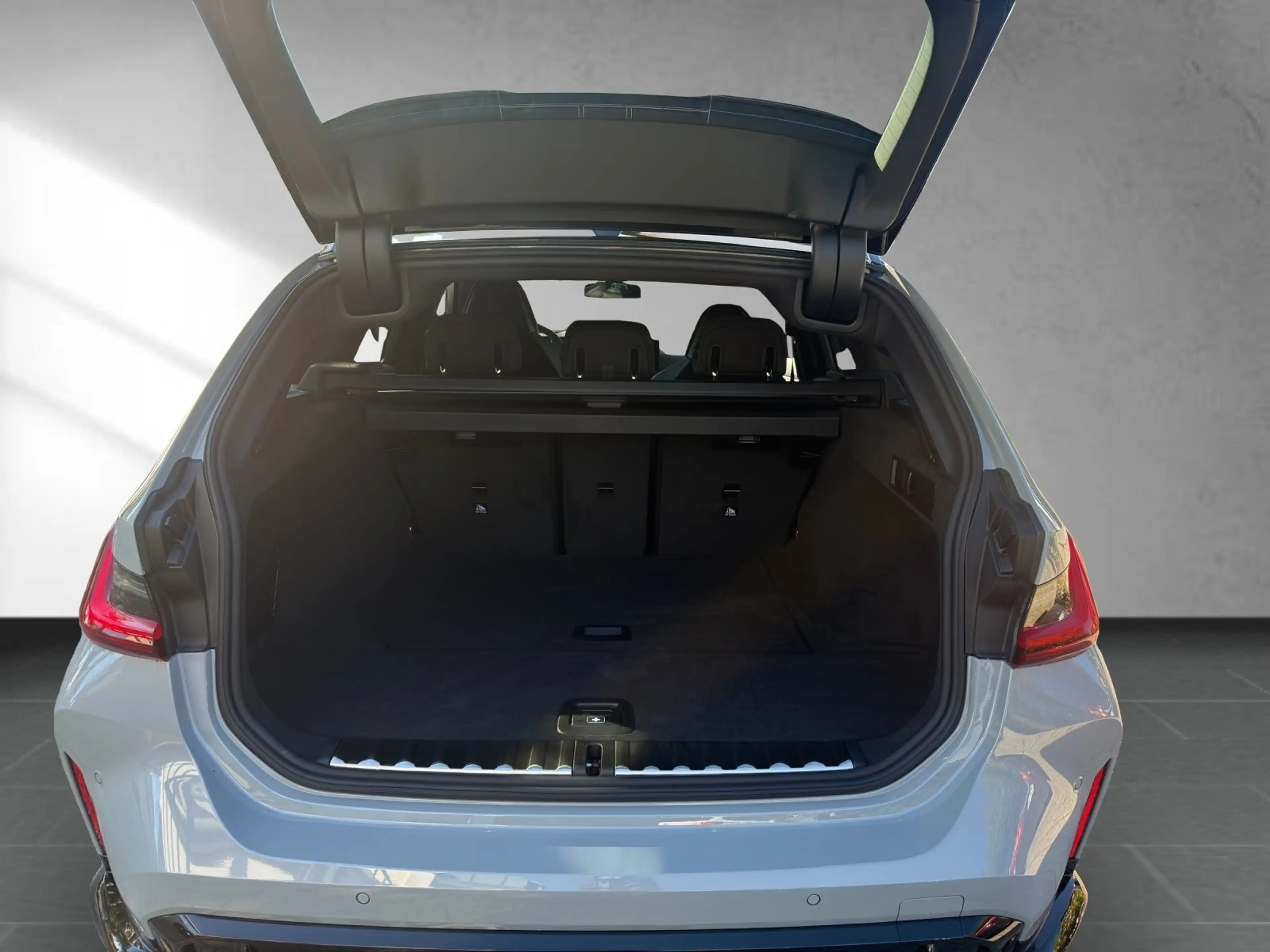 BMW M3 Competition Touring mit M x — photo 13