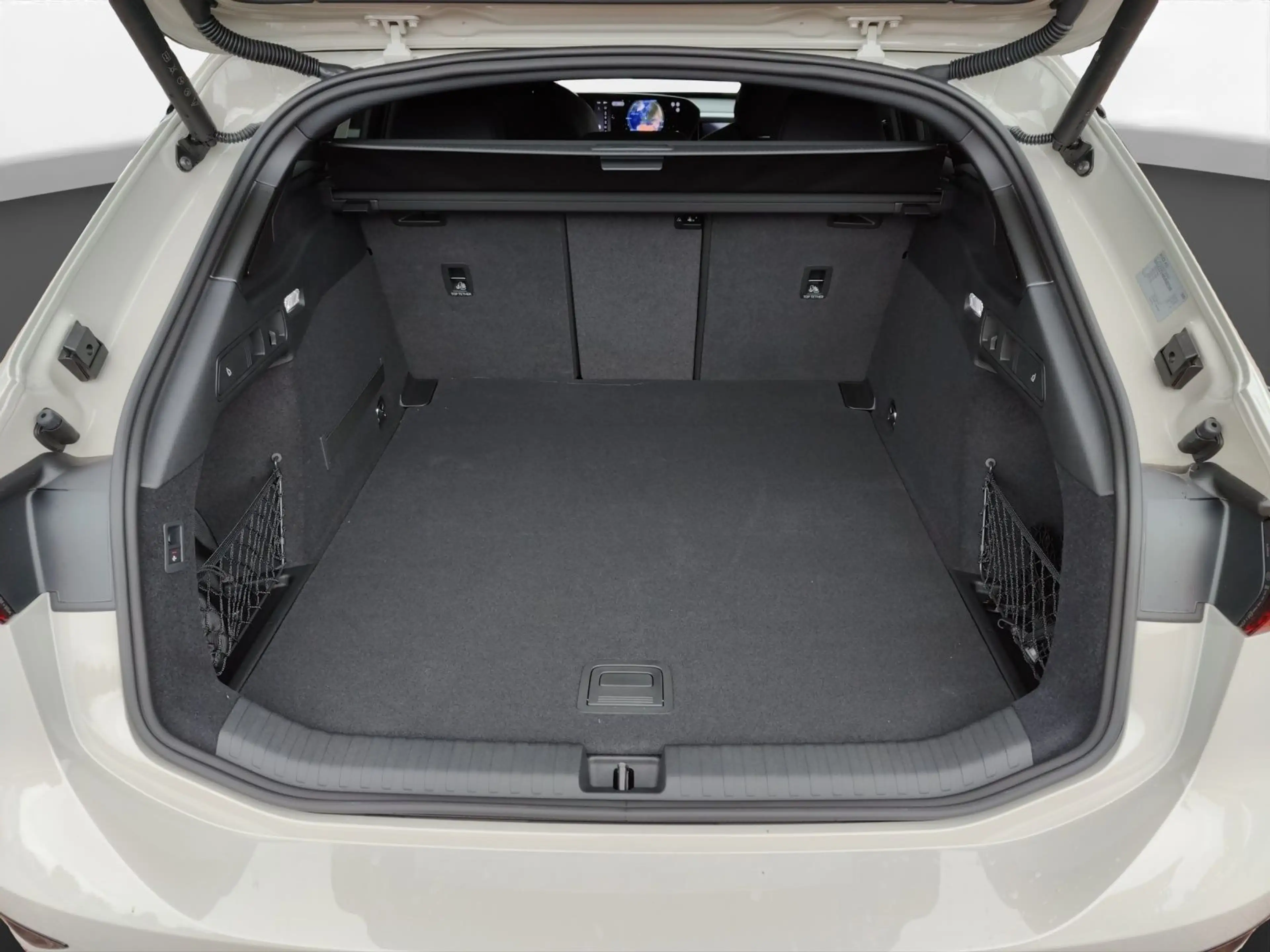 Audi A6 e-tron QUATTRO+S-LINE+AHK+LUFT+AR-HUD+ — photo 10