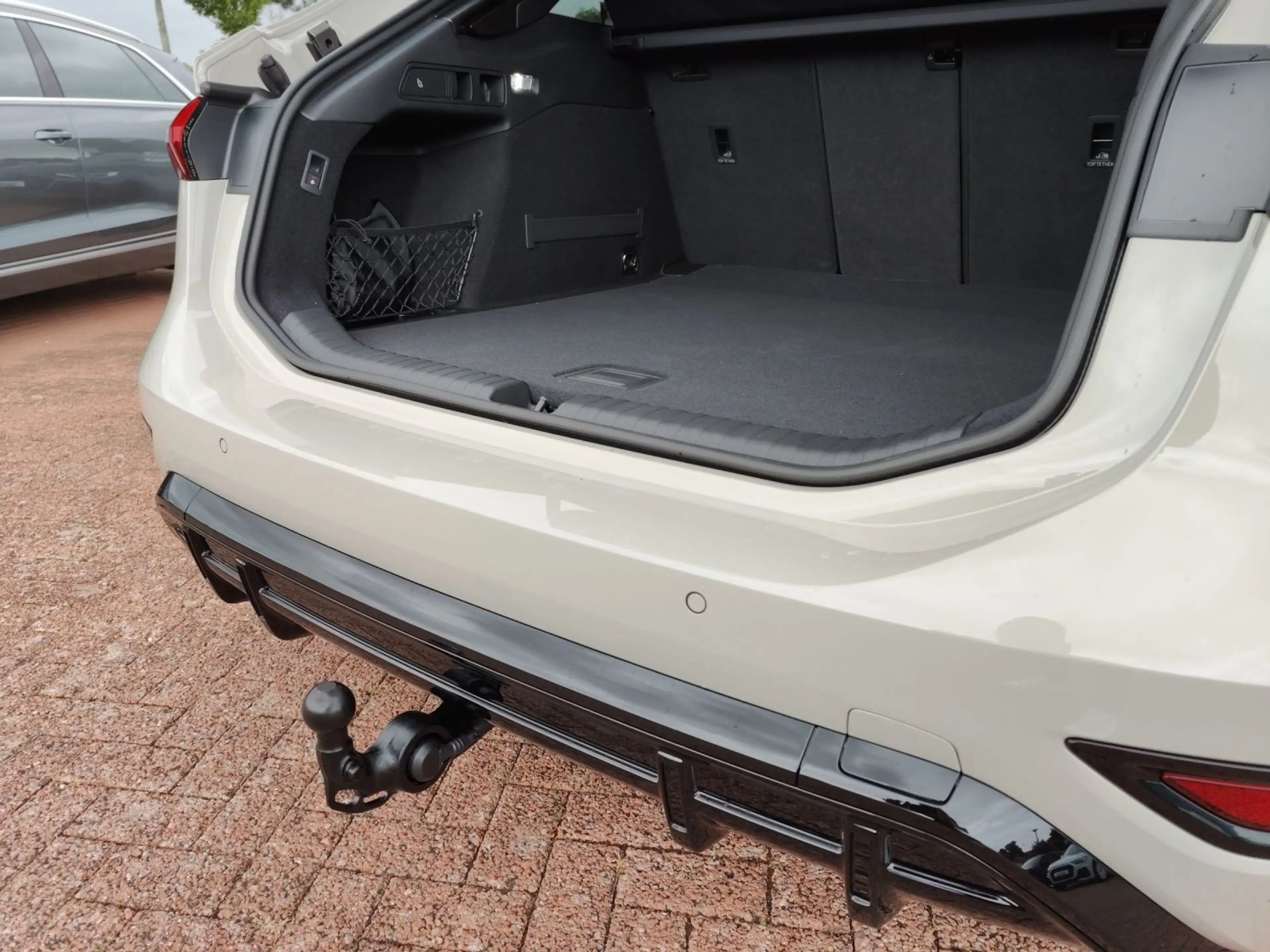 Audi A6 e-tron QUATTRO+S-LINE+AHK+LUFT+AR-HUD+ — photo 18
