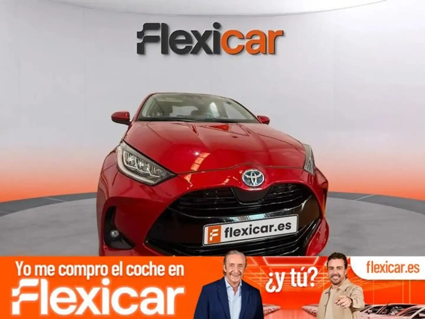 Toyota Yaris 120H 1.5 Style Rojo - 1