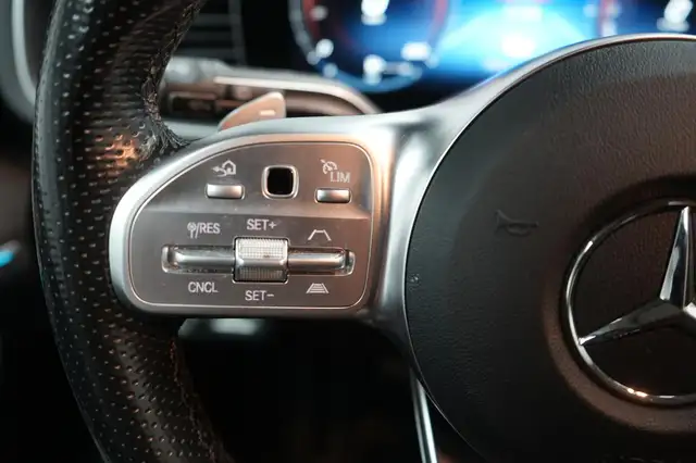 Mercedes-Benz Gle view 28