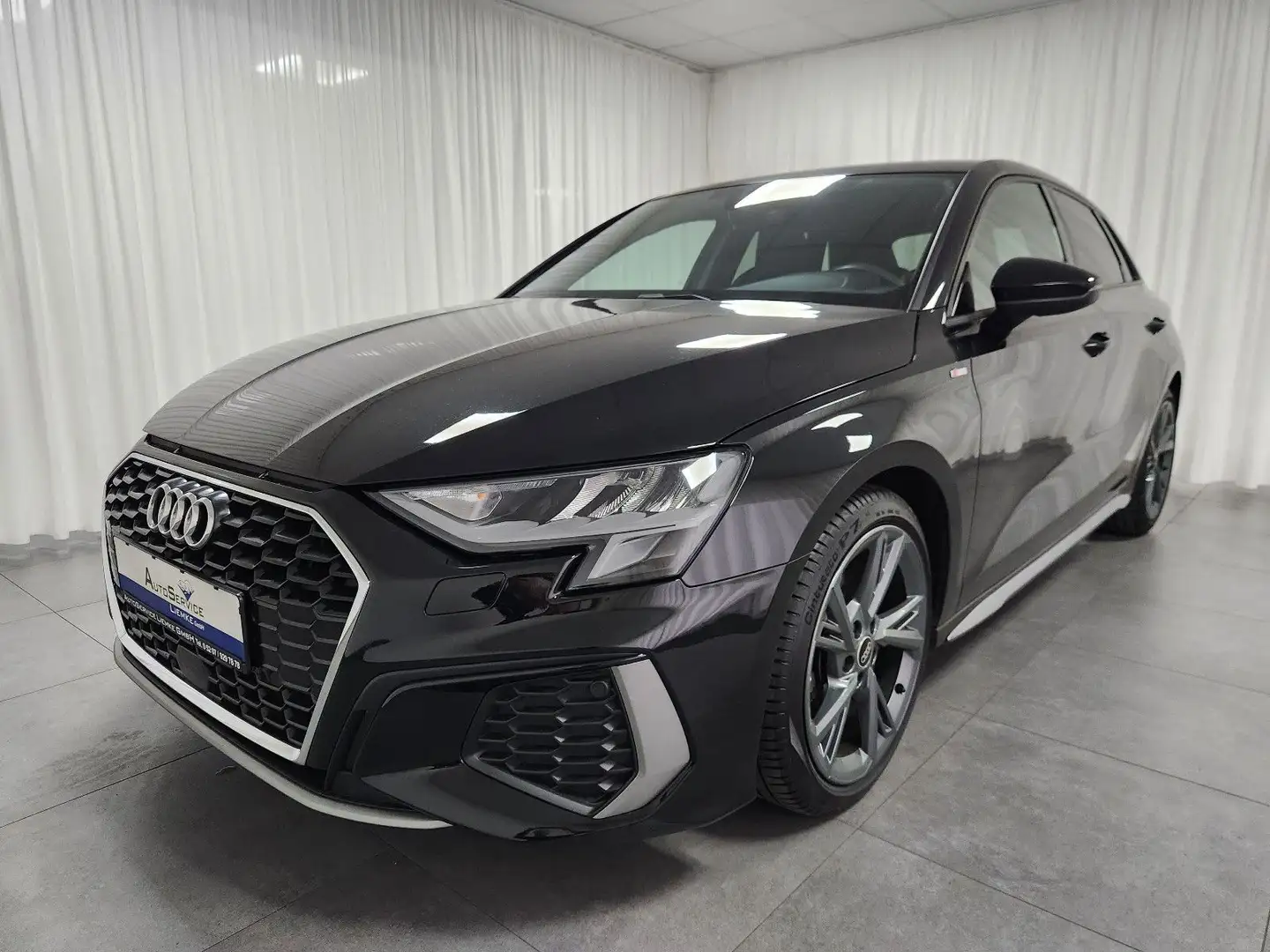 Audi A3 Sportback S line SHZ TEL LED CarPlay PDC Schwarz - 2