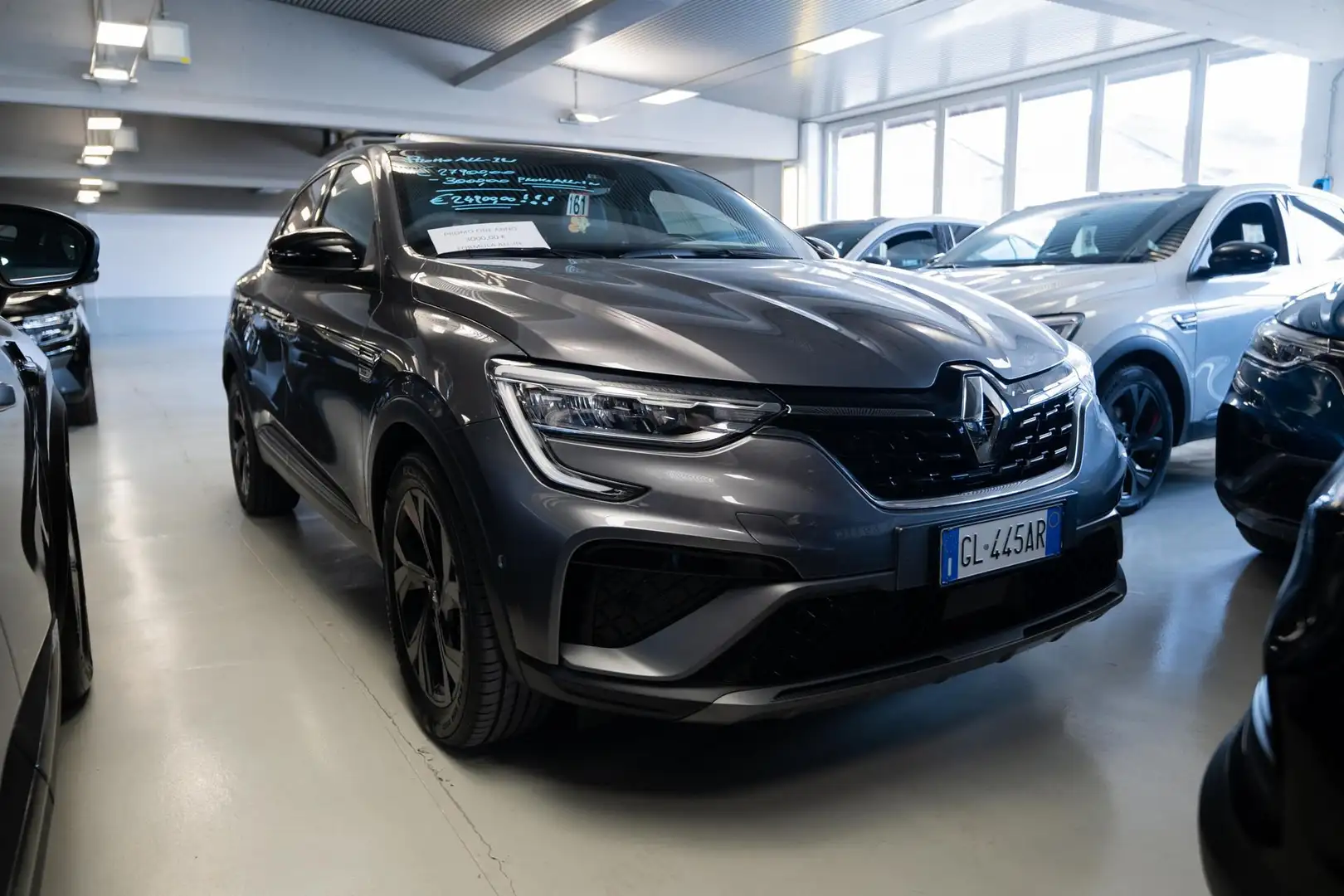 Renault Arkana 1.6 E-Tech full hybrid R.S. Line Fast Track 145cv - 1