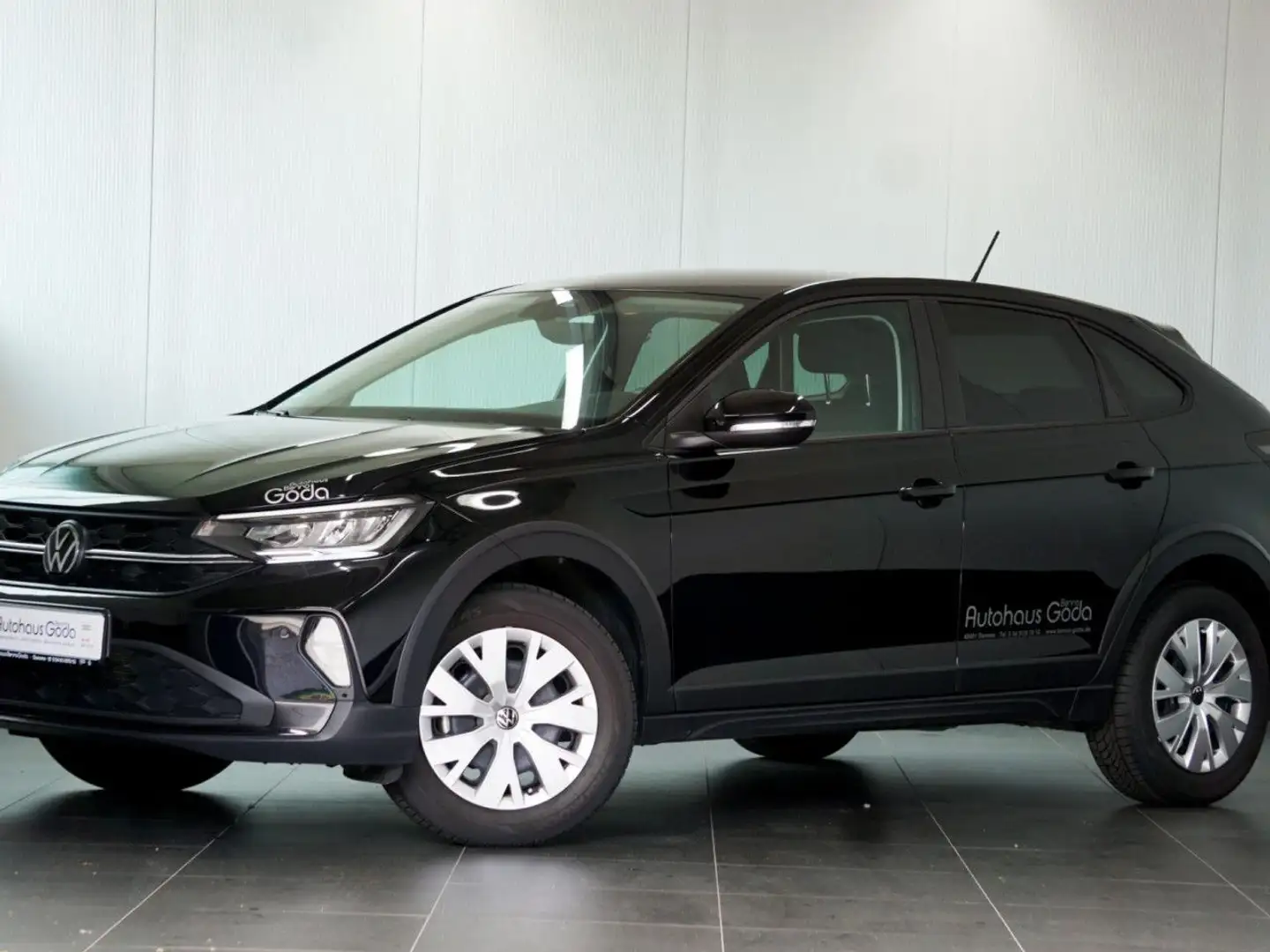 Volkswagen Taigo 1.0 TSI 5-Gang LED Klima Einparkhilfe Schwarz - 2