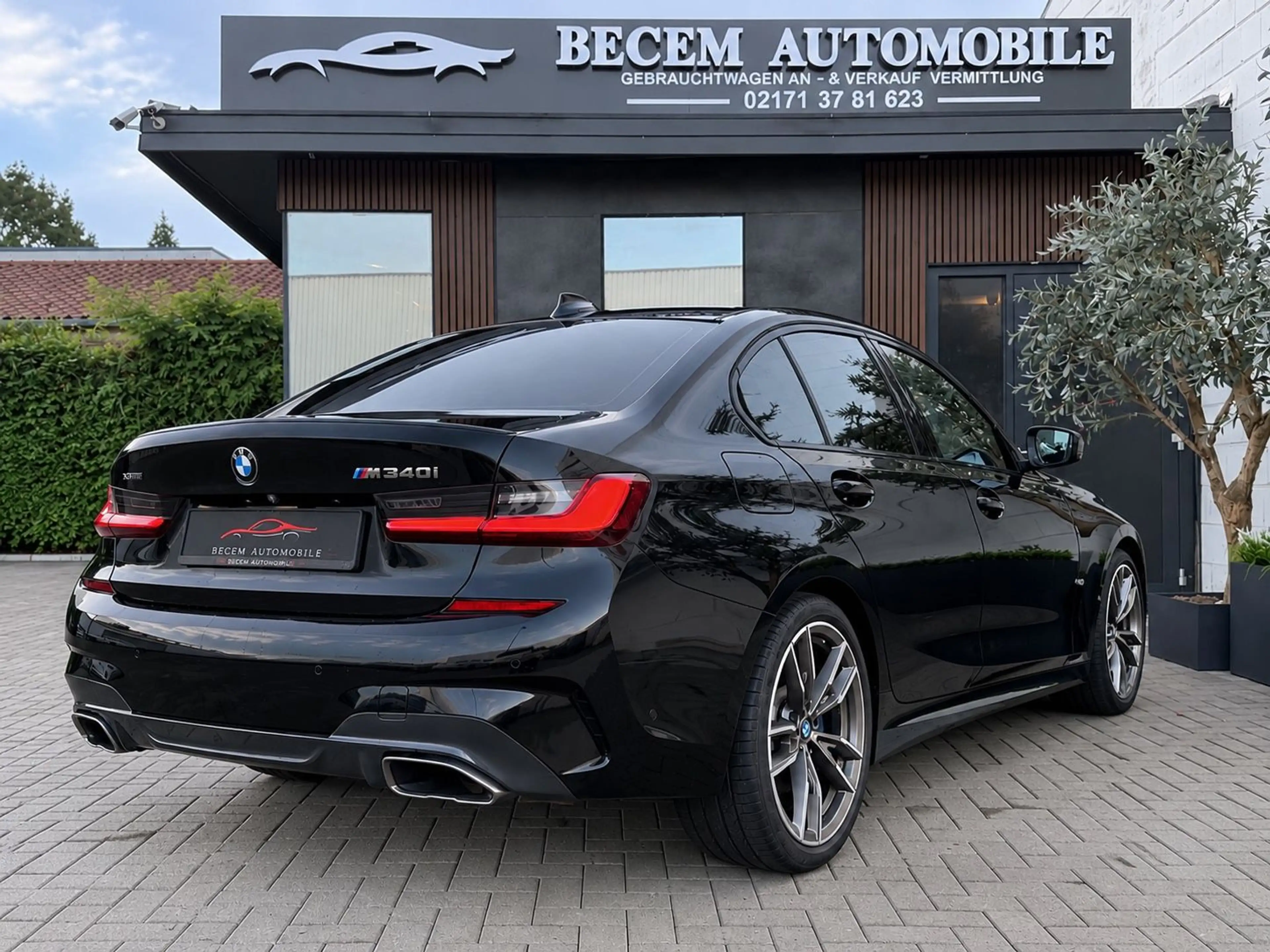 BMW 340 xDrive UNFALLFREI/GARANTIE/TOP ZUSTAND — photo 11