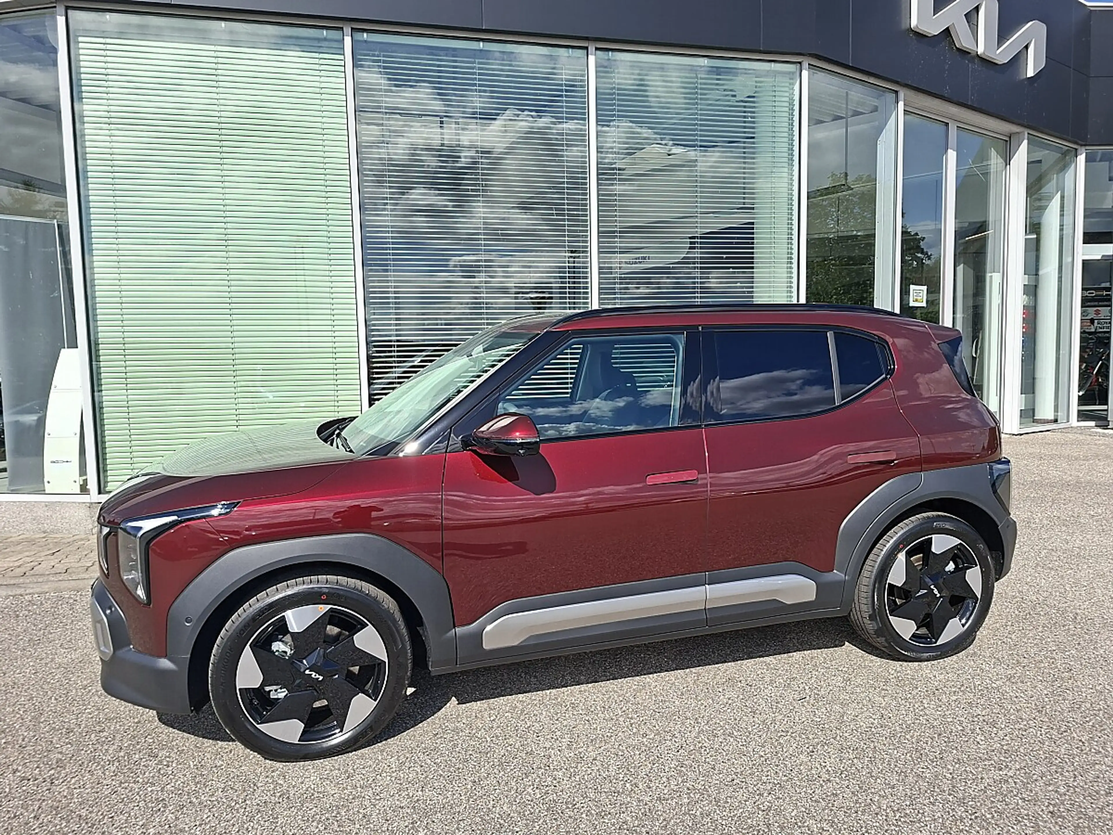Kia EV2 4S FWD 61kWh Earth Plus — photo 3
