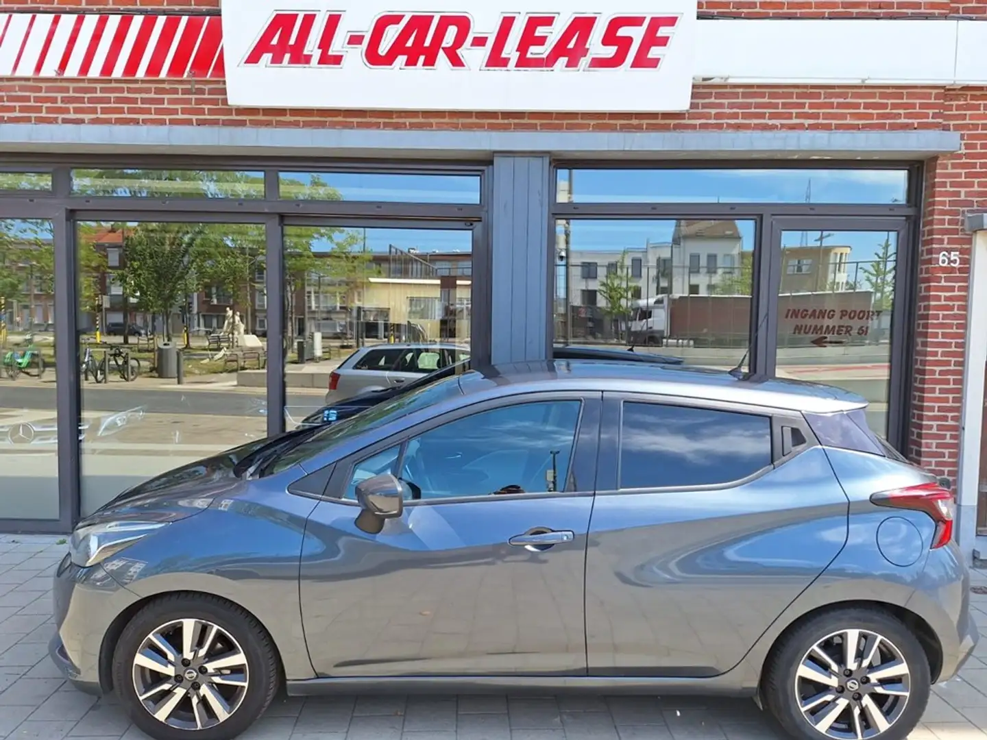 Nissan Micra 31/05/2019 Bleu - 1