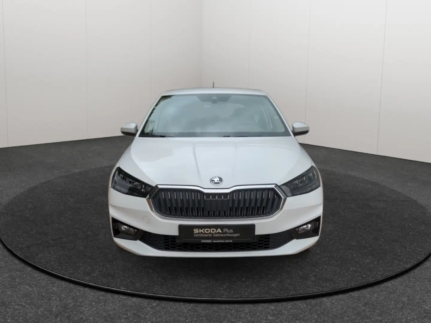 Skoda Fabia 1.0TSI Selection LED Carplay SHZ GRA PDC hinten Weiß - 2