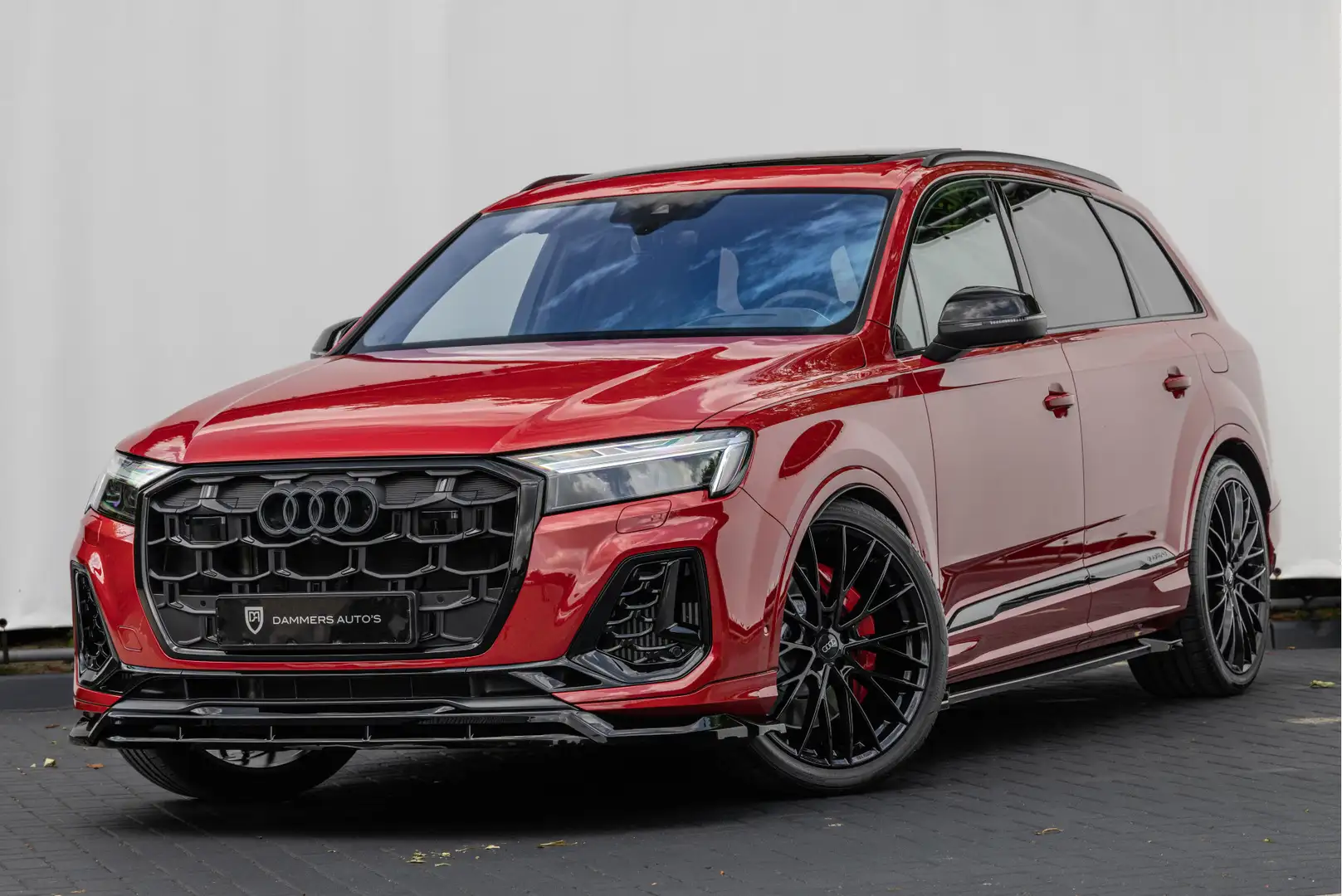 Audi Q7 60 TFSI-e 490pk Quattro Competition Pano S-stoelen Rojo - 1