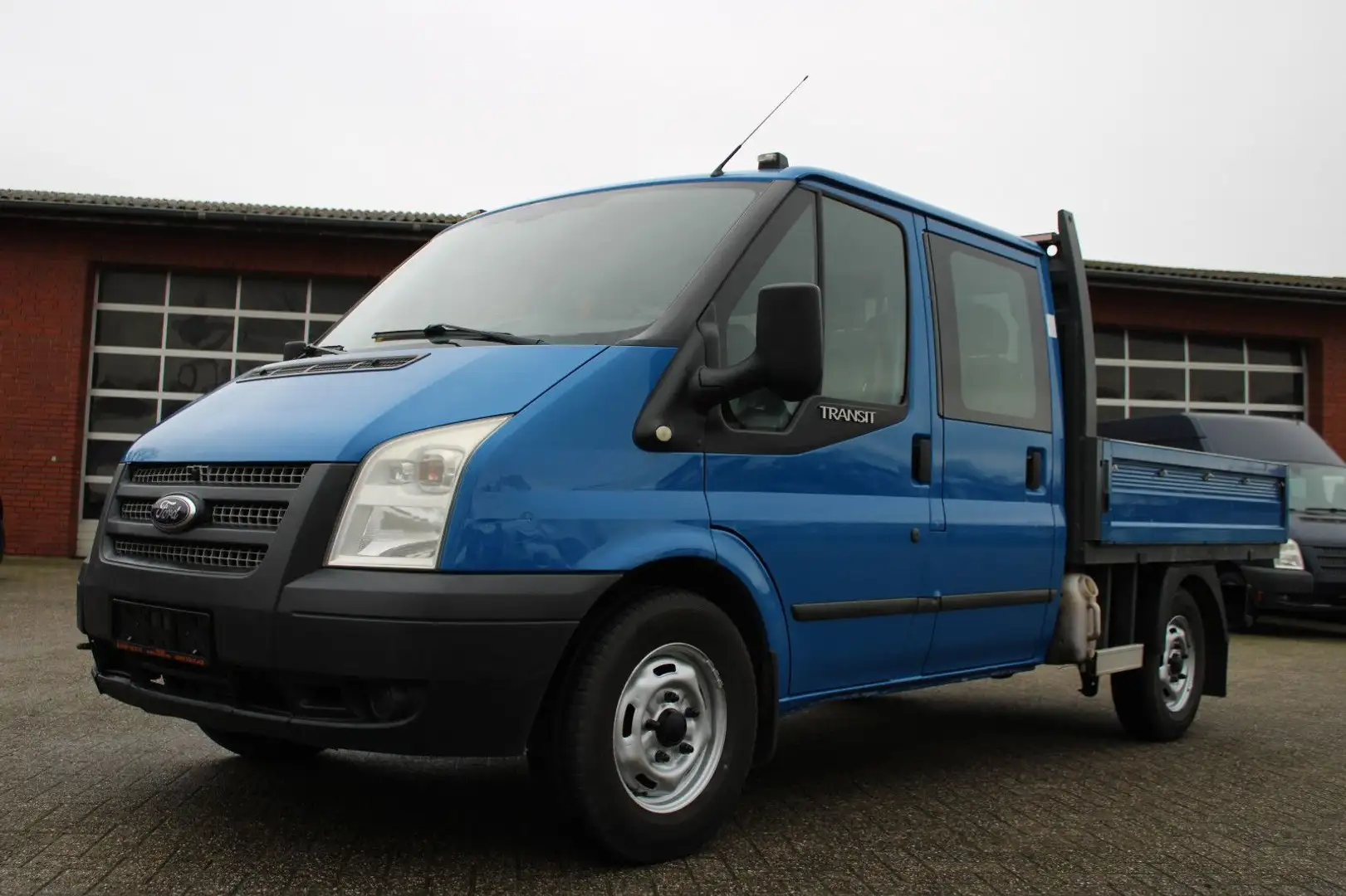 Ford Transit Pritsche FT 350 M Doppelkabine Gris - 2