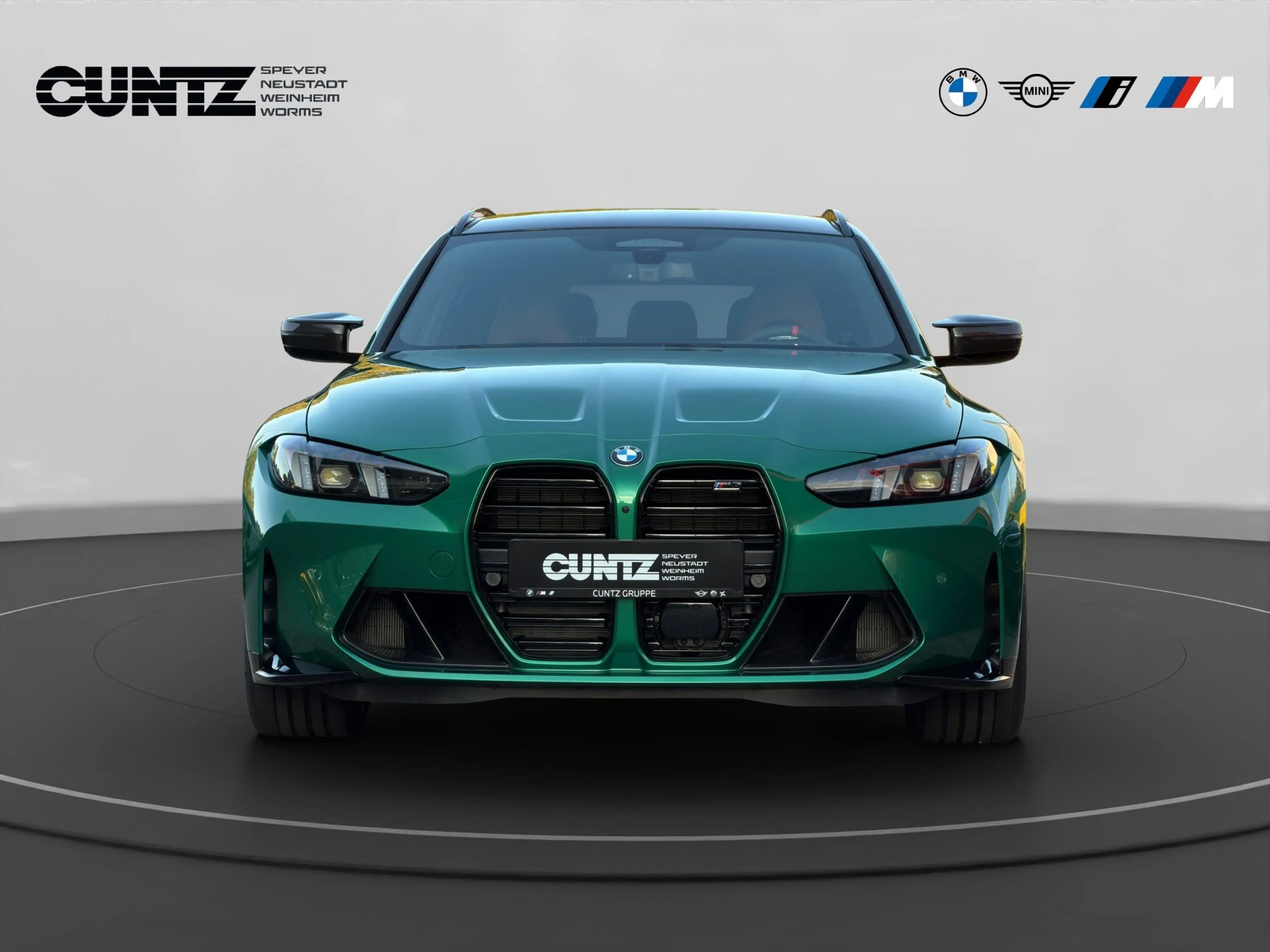 BMW M3 Competition Touring mit M xDrive — photo 2