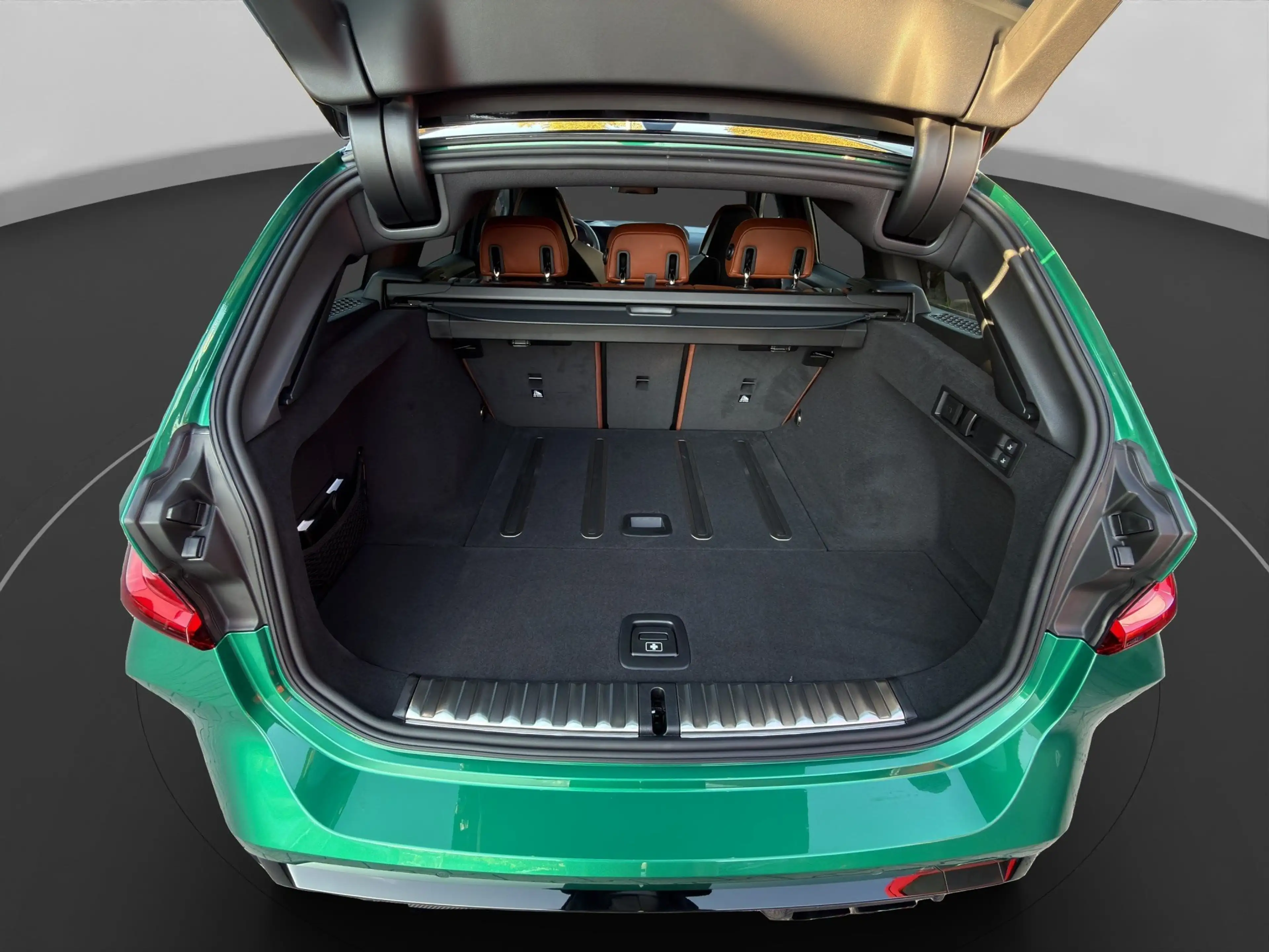 BMW M3 Competition Touring mit M xDrive — photo 15