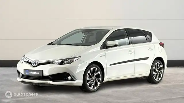 Toyota Auris HSD 136h Design