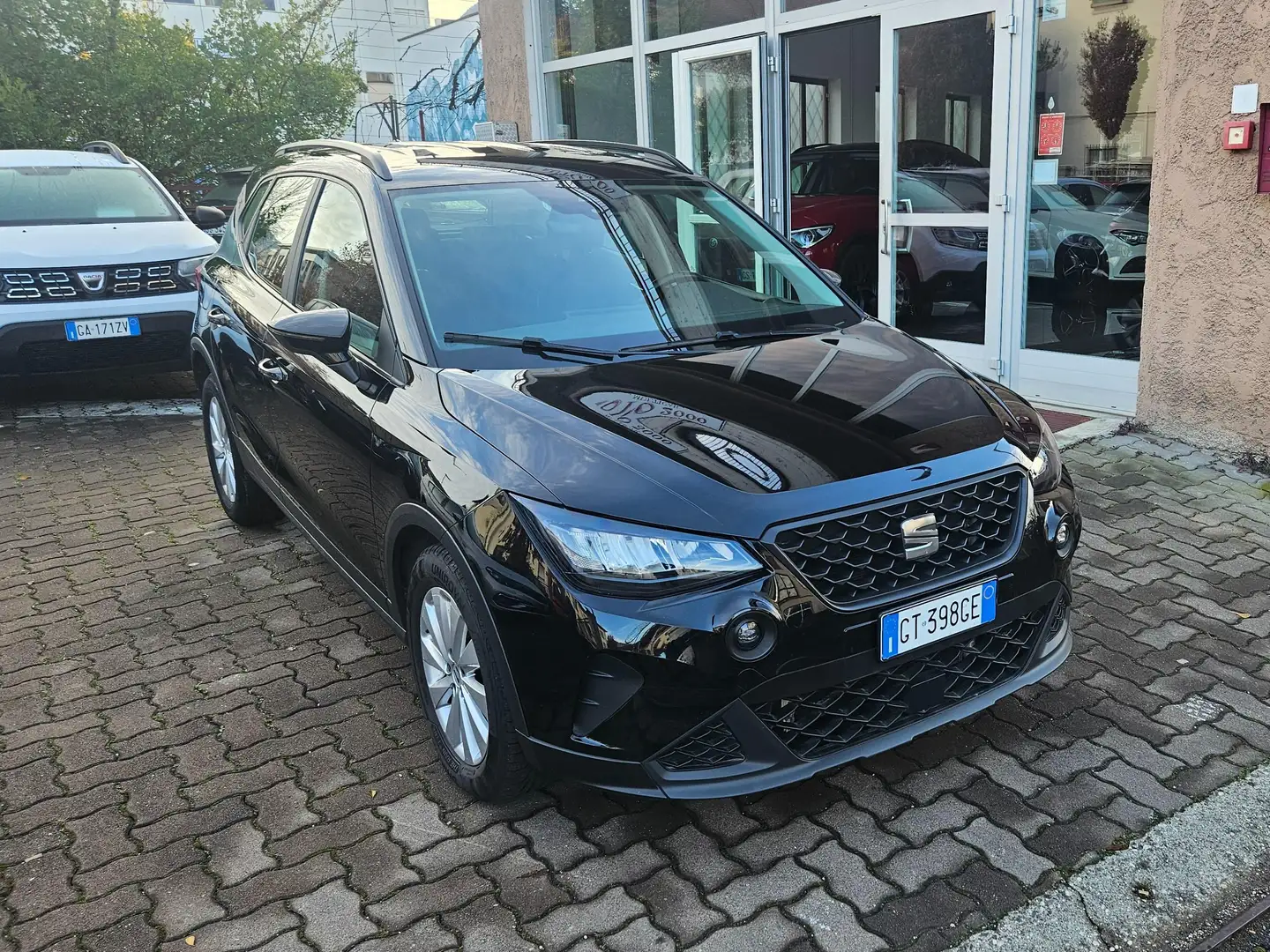 SEAT Arona Arona 1.0 ecotsi Style 110cv dsg FULL LINK-LED Nero - 1