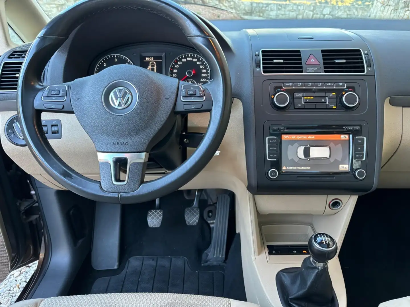 Volkswagen Touran 2.0TDI Advance Marrón - 2