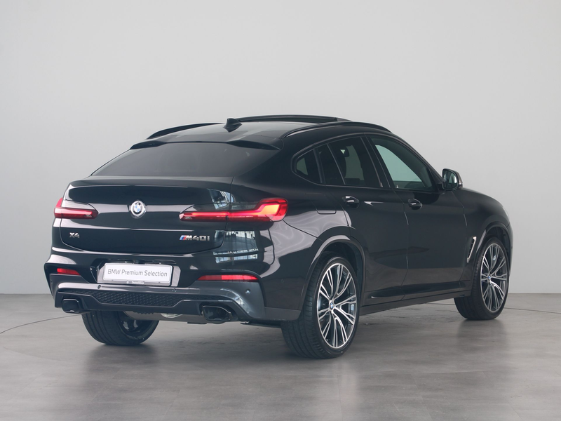 BMW X4 M40i High Executive — photo 11