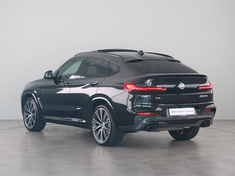 BMW X4 M40i High Executive — photo 13