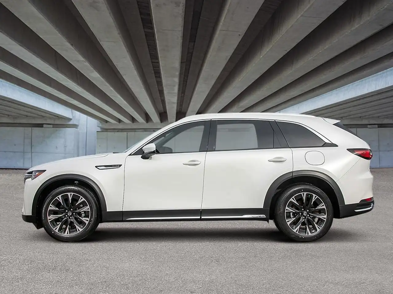 Mazda CX-90 PHEV снимка Mazda CX-90 PHEV
