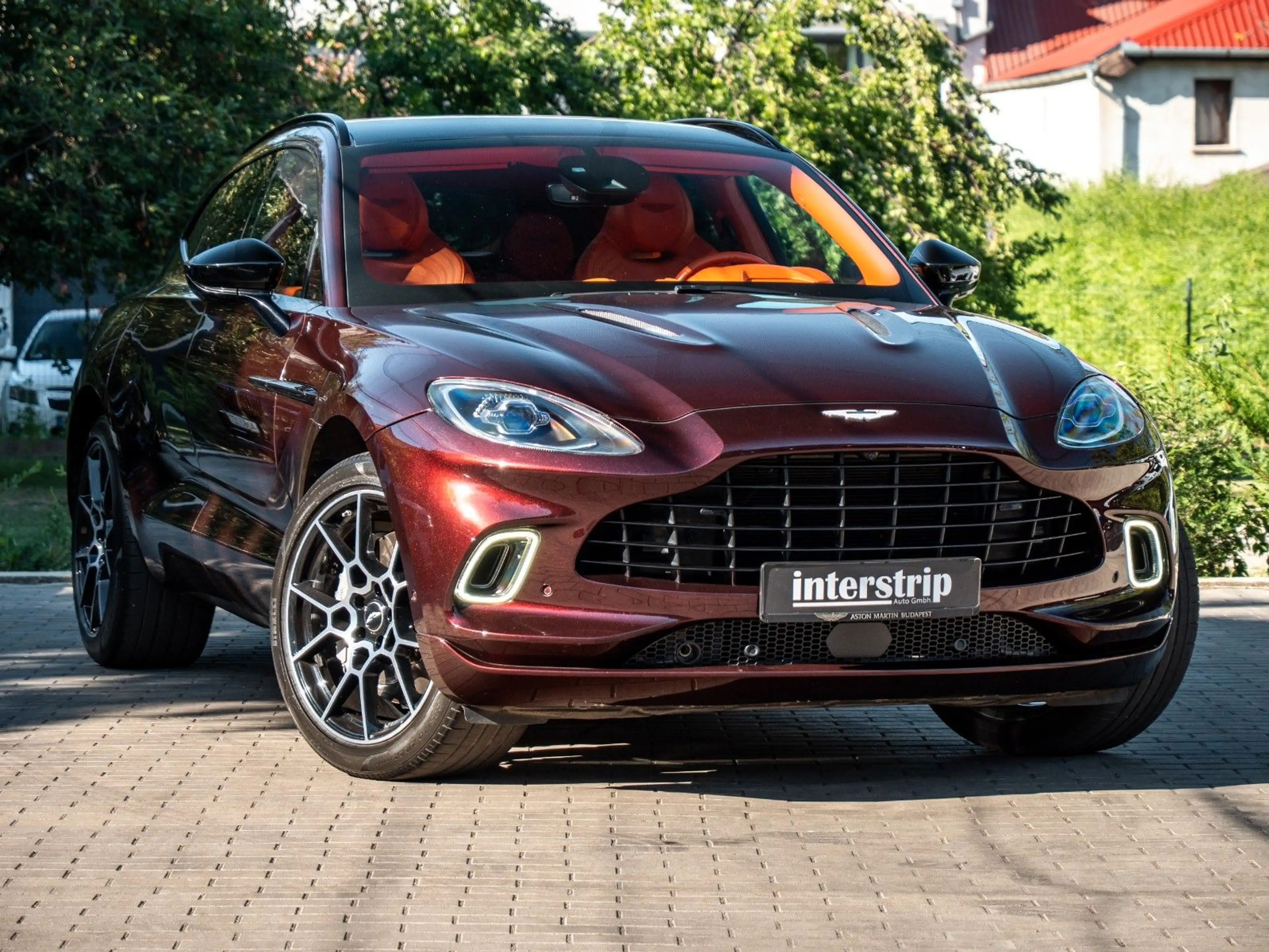 Aston Martin DBX 4.0 V8.VOLLAUSSTATTUNG.LUFTFE.PANO.ACC.360 — photo 2