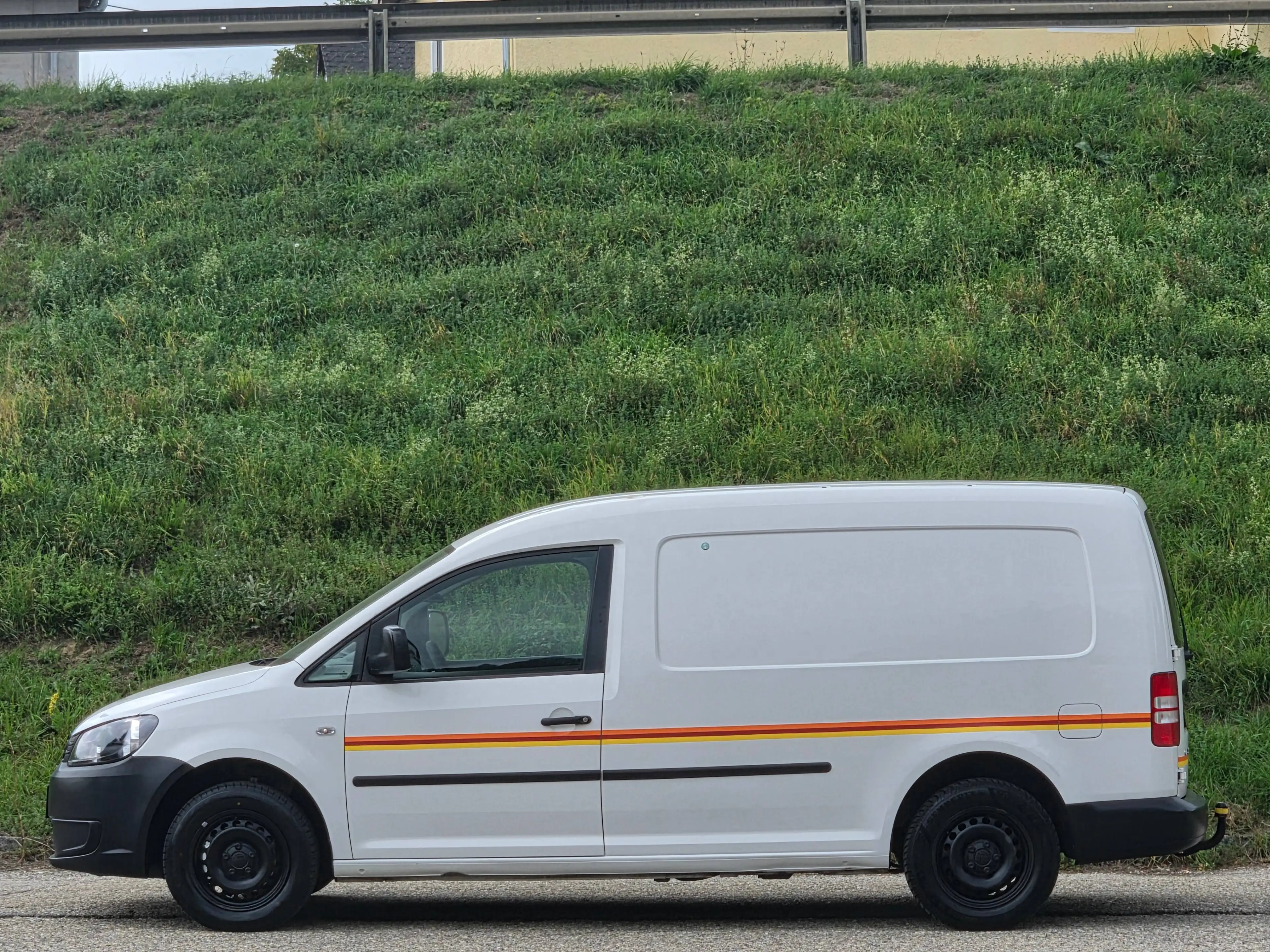 Volkswagen Caddy Maxi Kasten* AHK* Klima* Finanzierung* Gepflegt* — photo 5