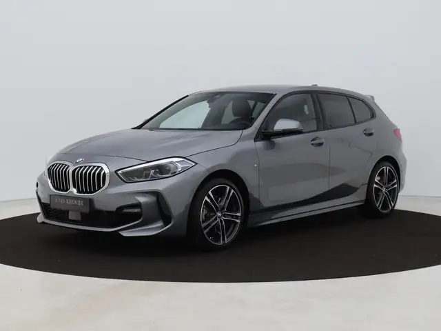 BMW 1-serie 118i M-Sport | CAMERA | KEYLESS | STOEL- E