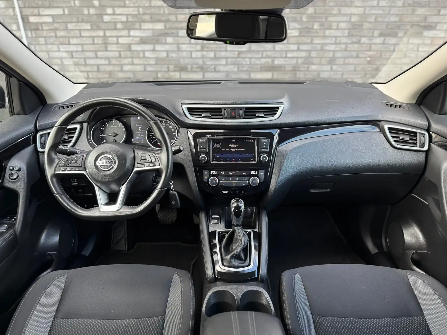 Nissan Qashqai 1.3 DIG-T 159pk |Camera|1500kg Trekgewicht|Trekhaa Noir - 2