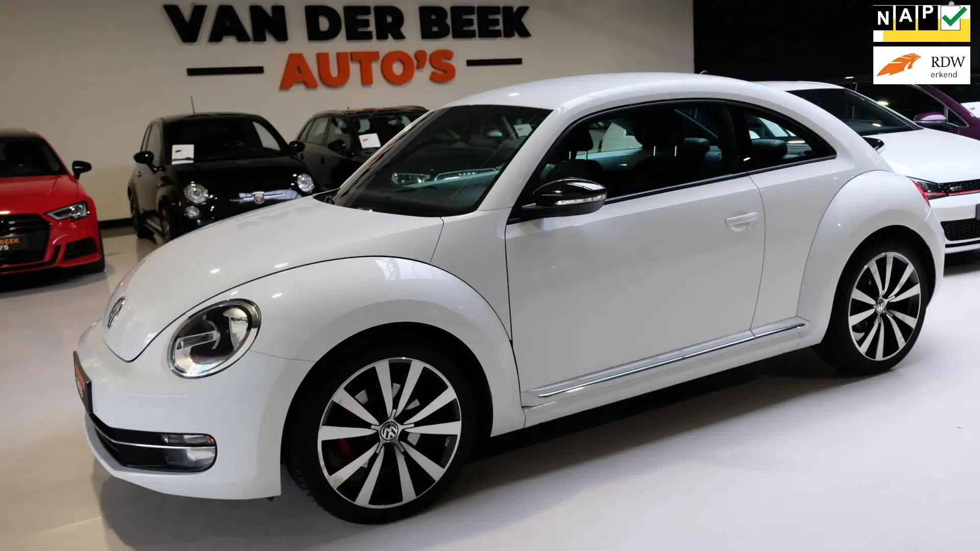 Volkswagen Beetle 2.0 TSI Sport 200PK DSG CRUISE LEDER NAVI FENDER Biały - 1