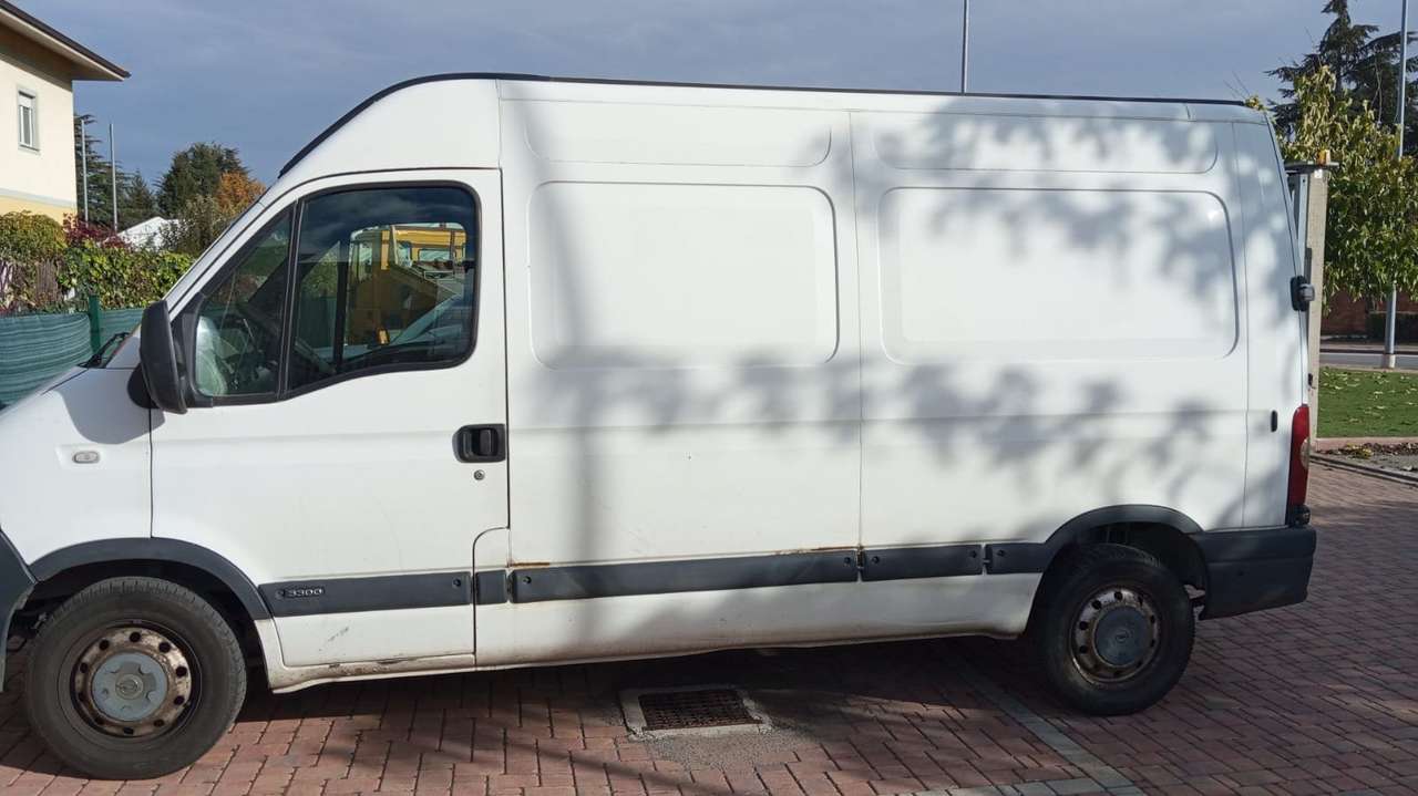 Opel Movano
