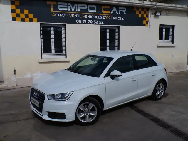 Audi A1 main image