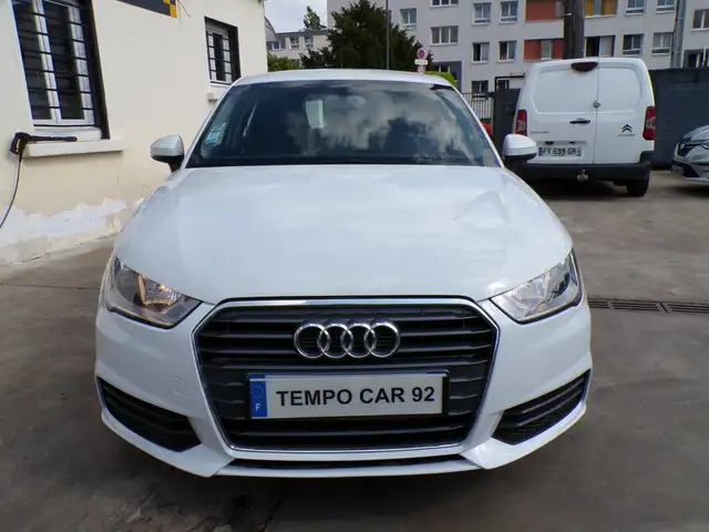 Audi A1 view 6