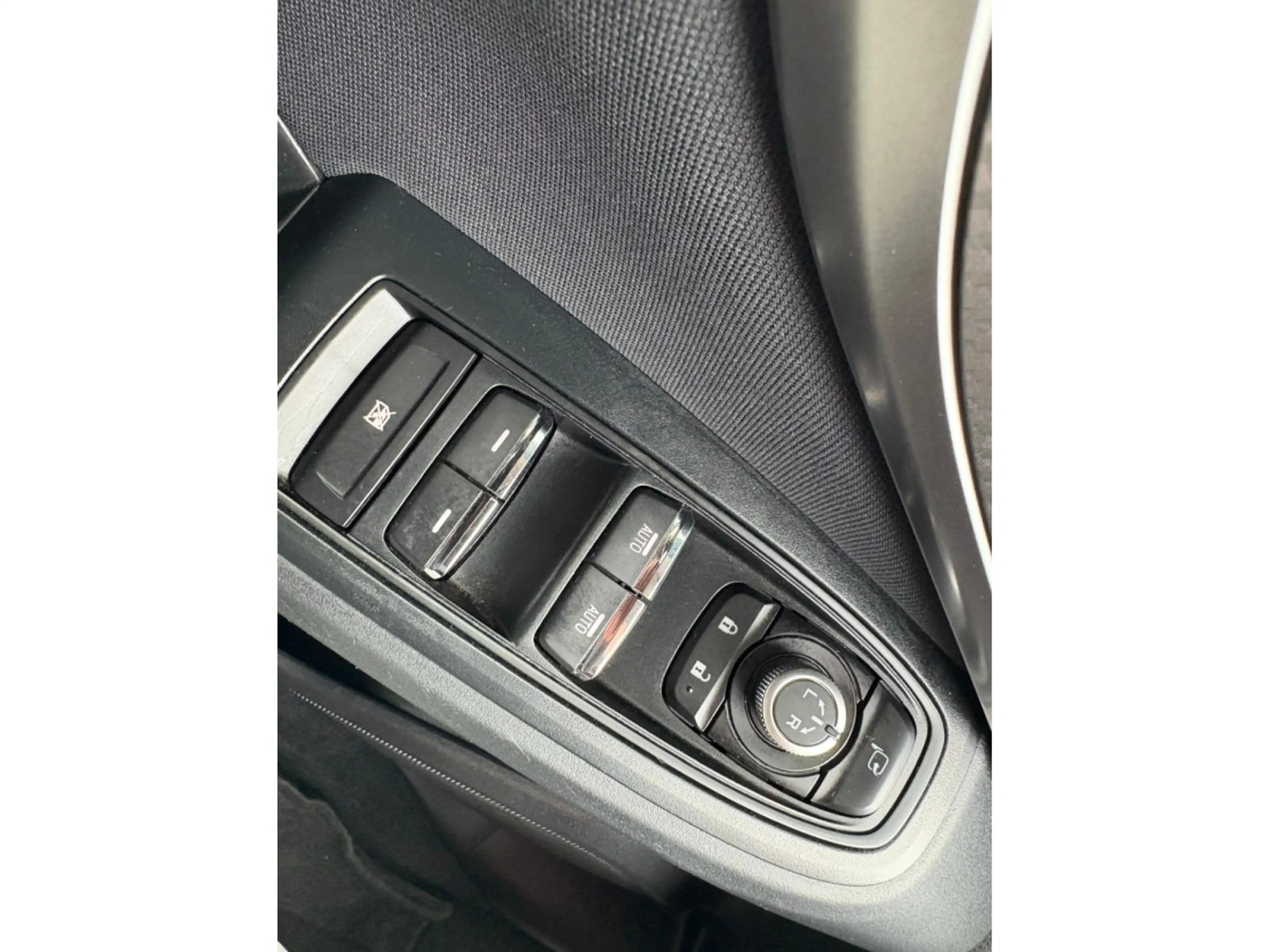 Subaru Impreza 2.0 150 CV — photo 11