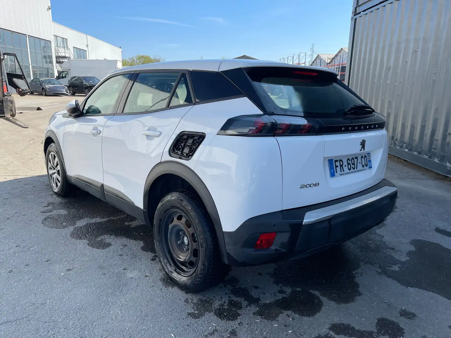 Peugeot 2008 BlueHDi 100 S Blanc - 2