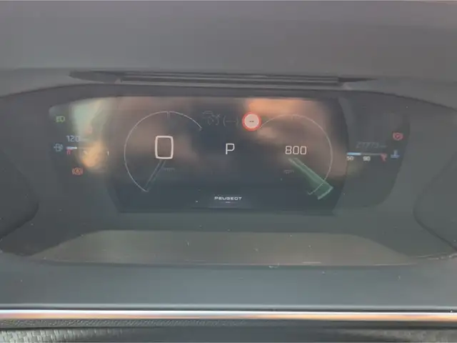Peugeot 2008 view 15